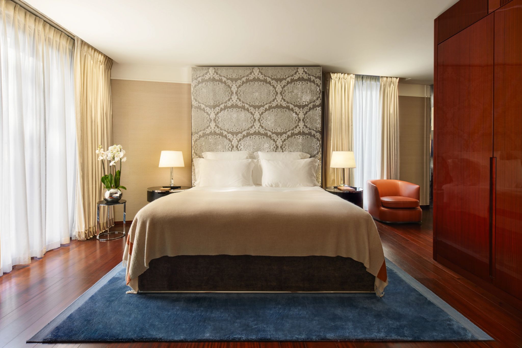 cama king - suite casal - suite moderna - suite espaçosa