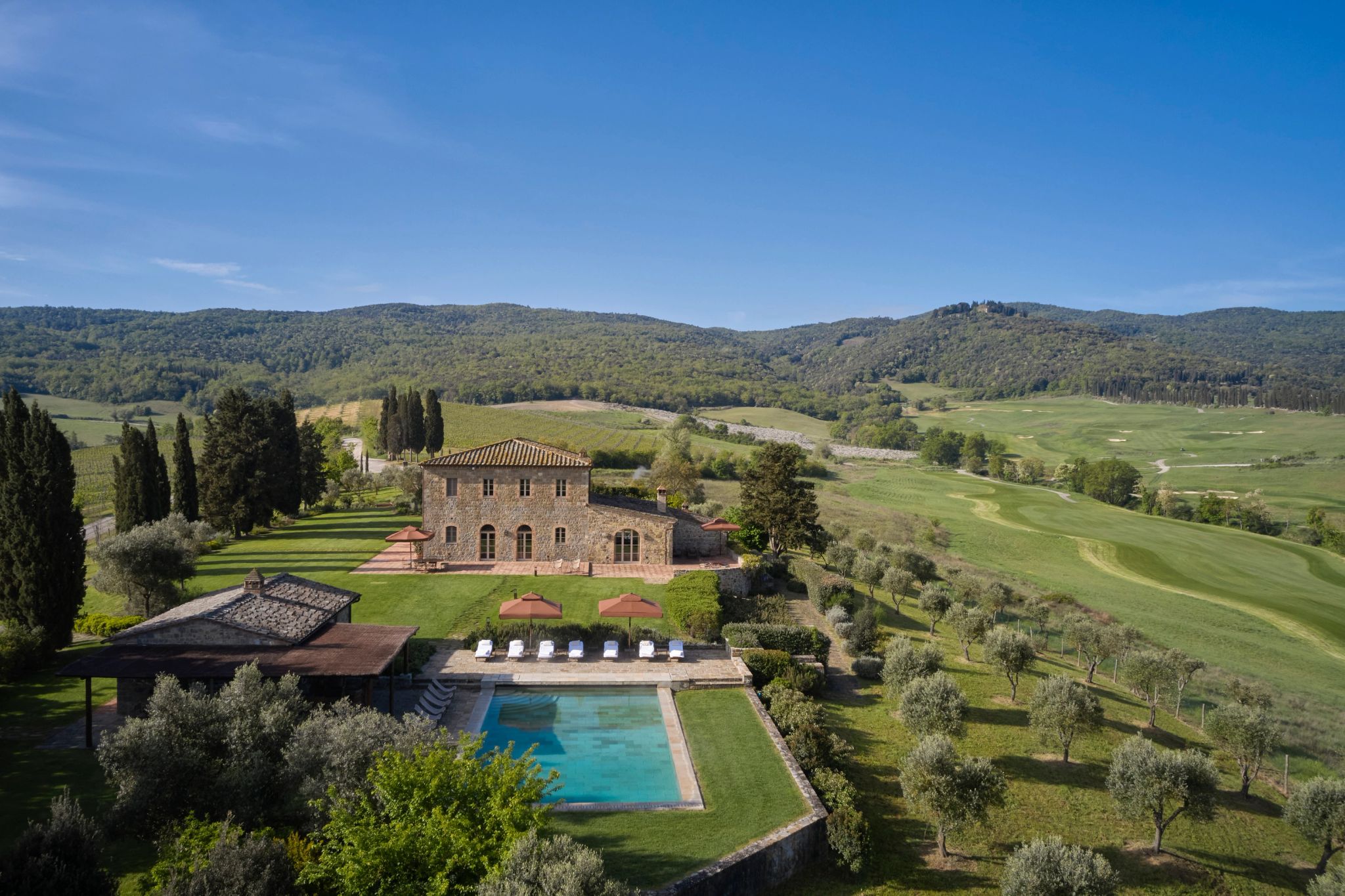 paisagem toscana – borgo na toscana – arquitetura italiana