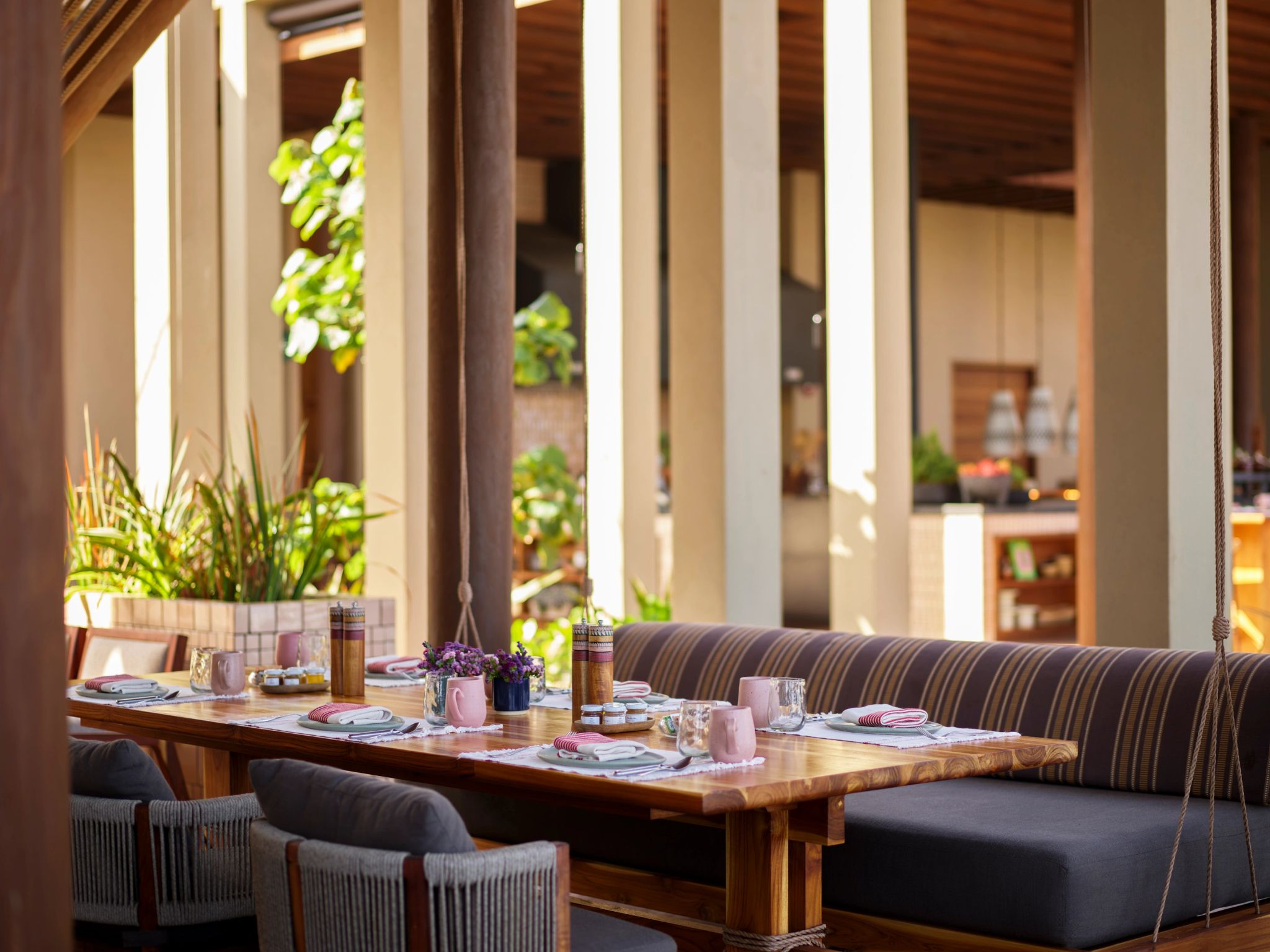 mesa de jantar la cocina-serviço de luxo-experiencia gastronomica