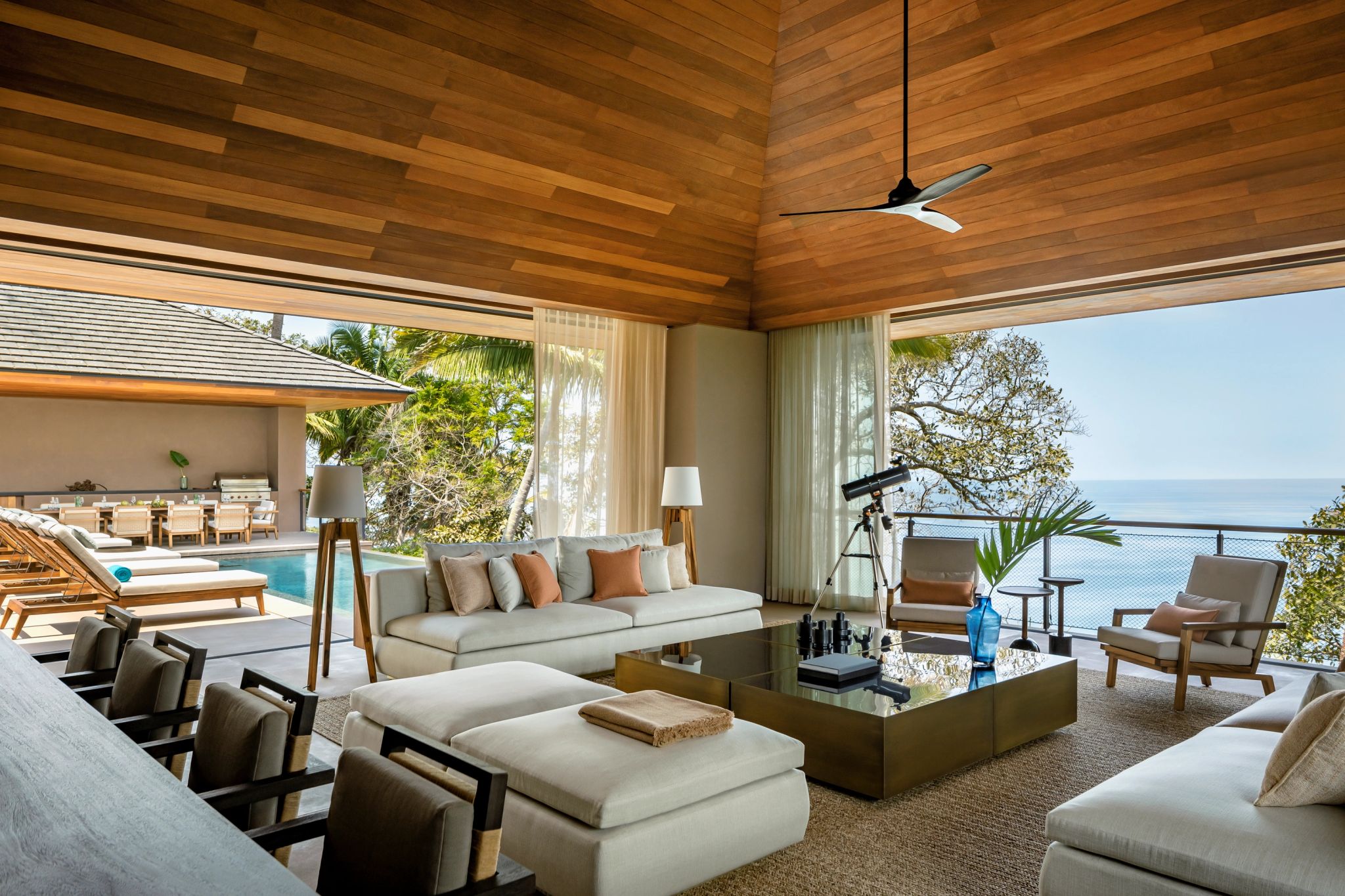 sala moderna - vista mar - sala ampla - sofa confortavel - sala vista mar