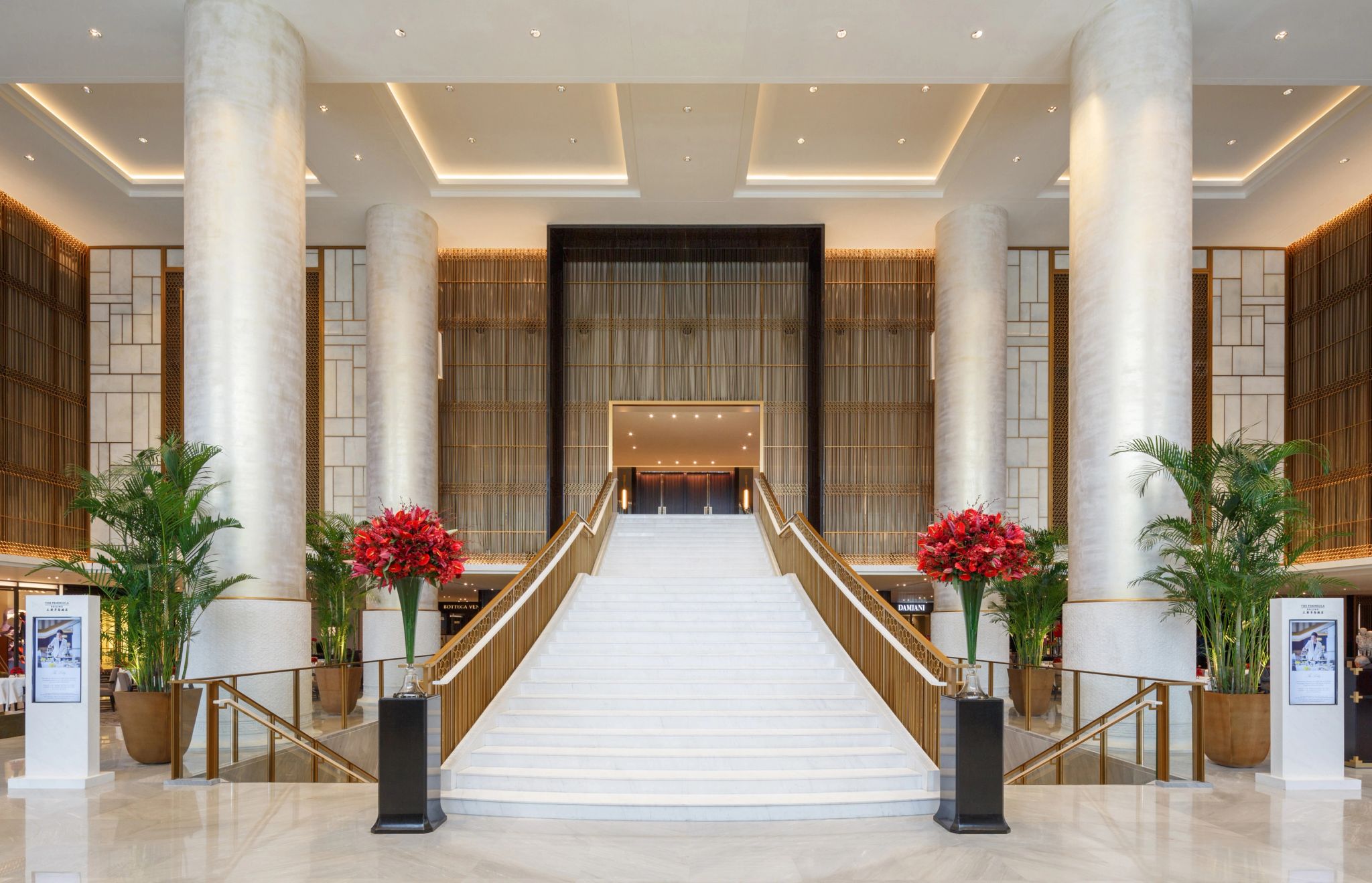 arquitetura moderna – the peninsula beijing – lobby de luxo