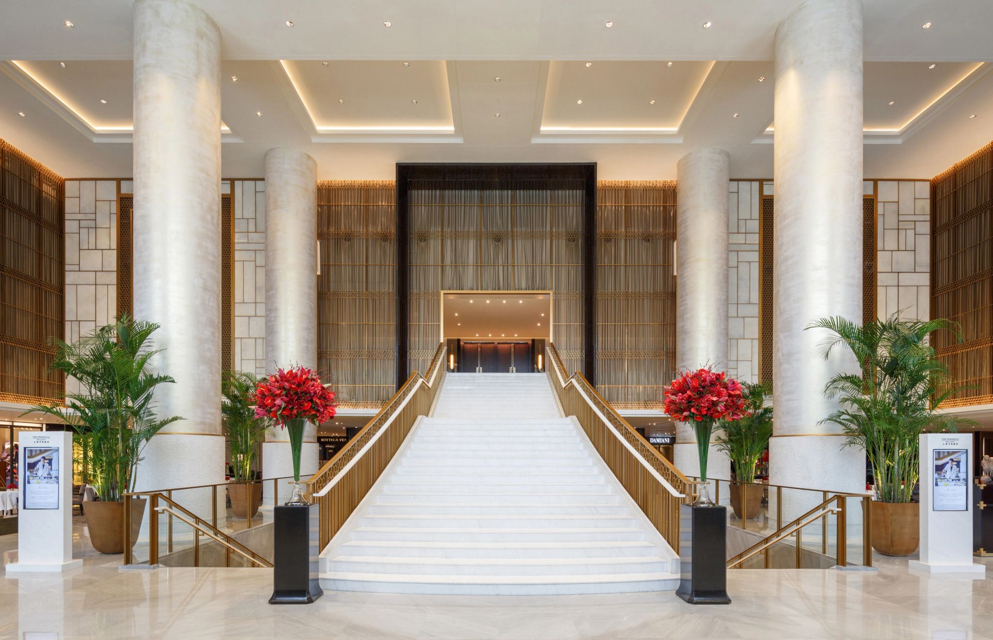 arquitetura moderna – the peninsula beijing – lobby de luxo 