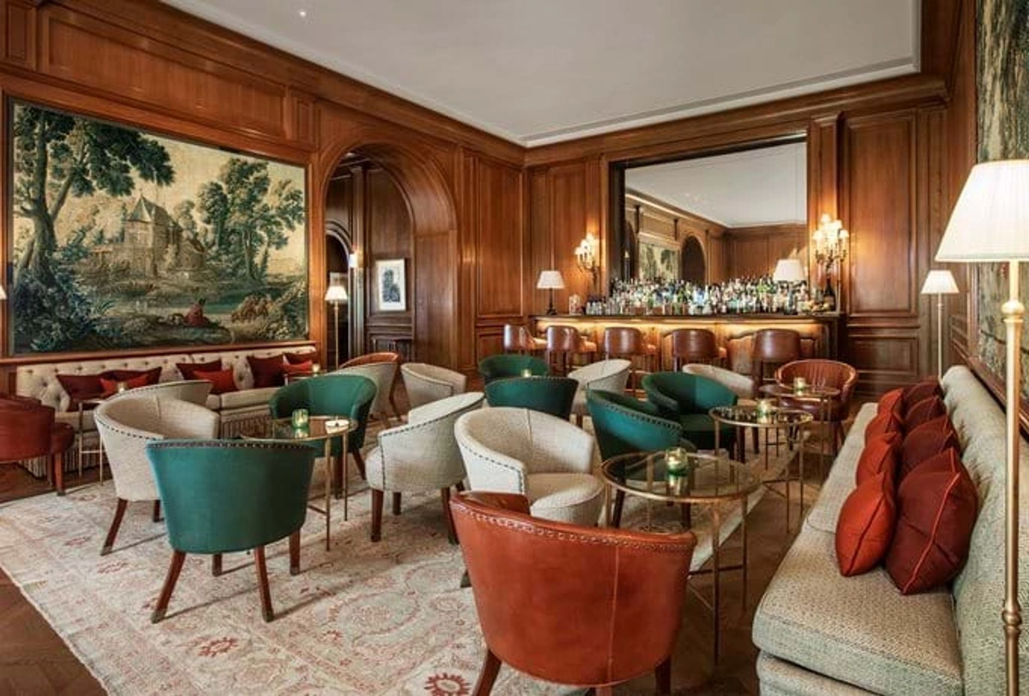 Bar Le Rossini lounge bar - bar animado - bar le rossini - decoraçao classica