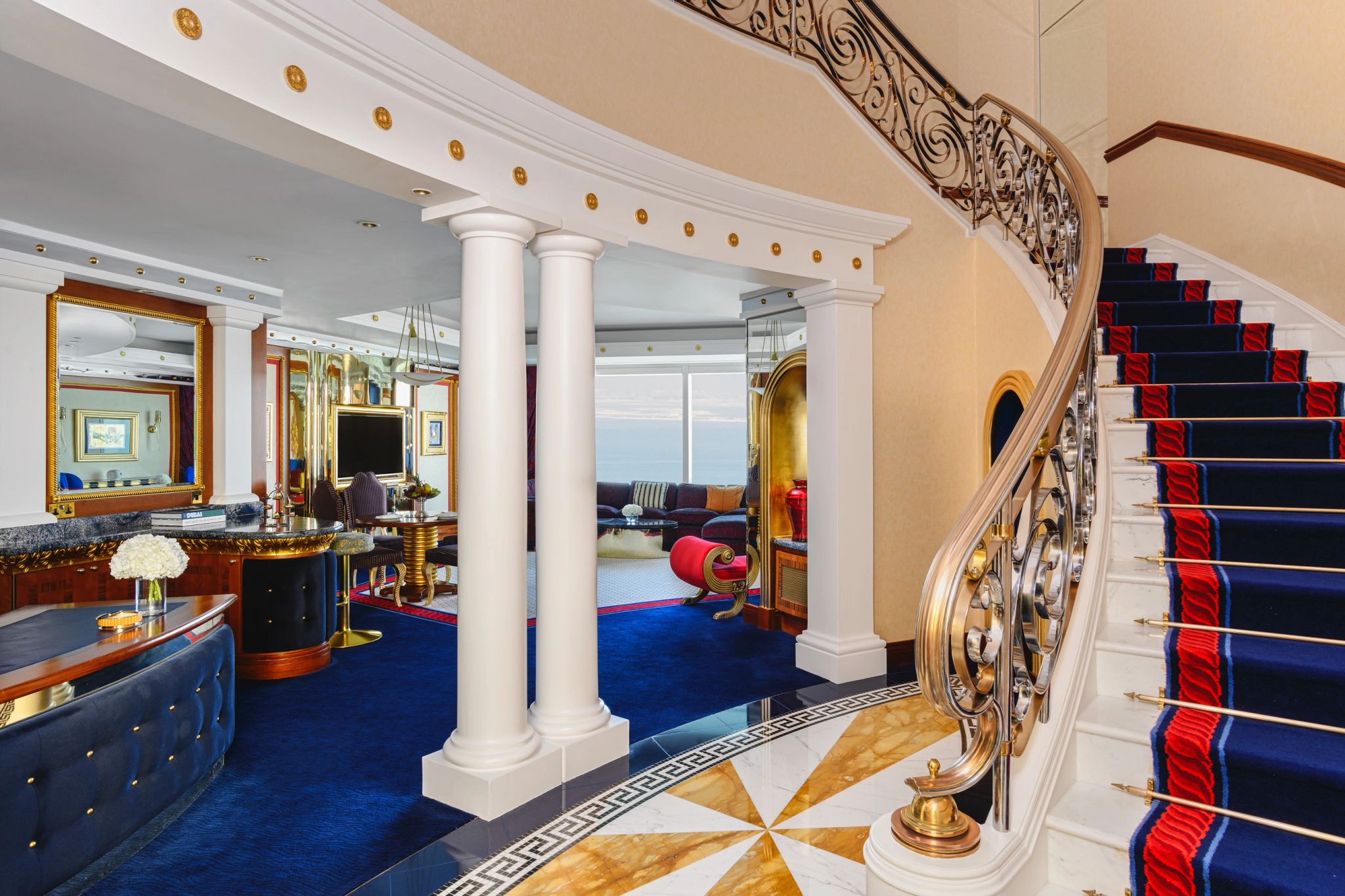 suite com dois andares - suite duplex - suite de luxo