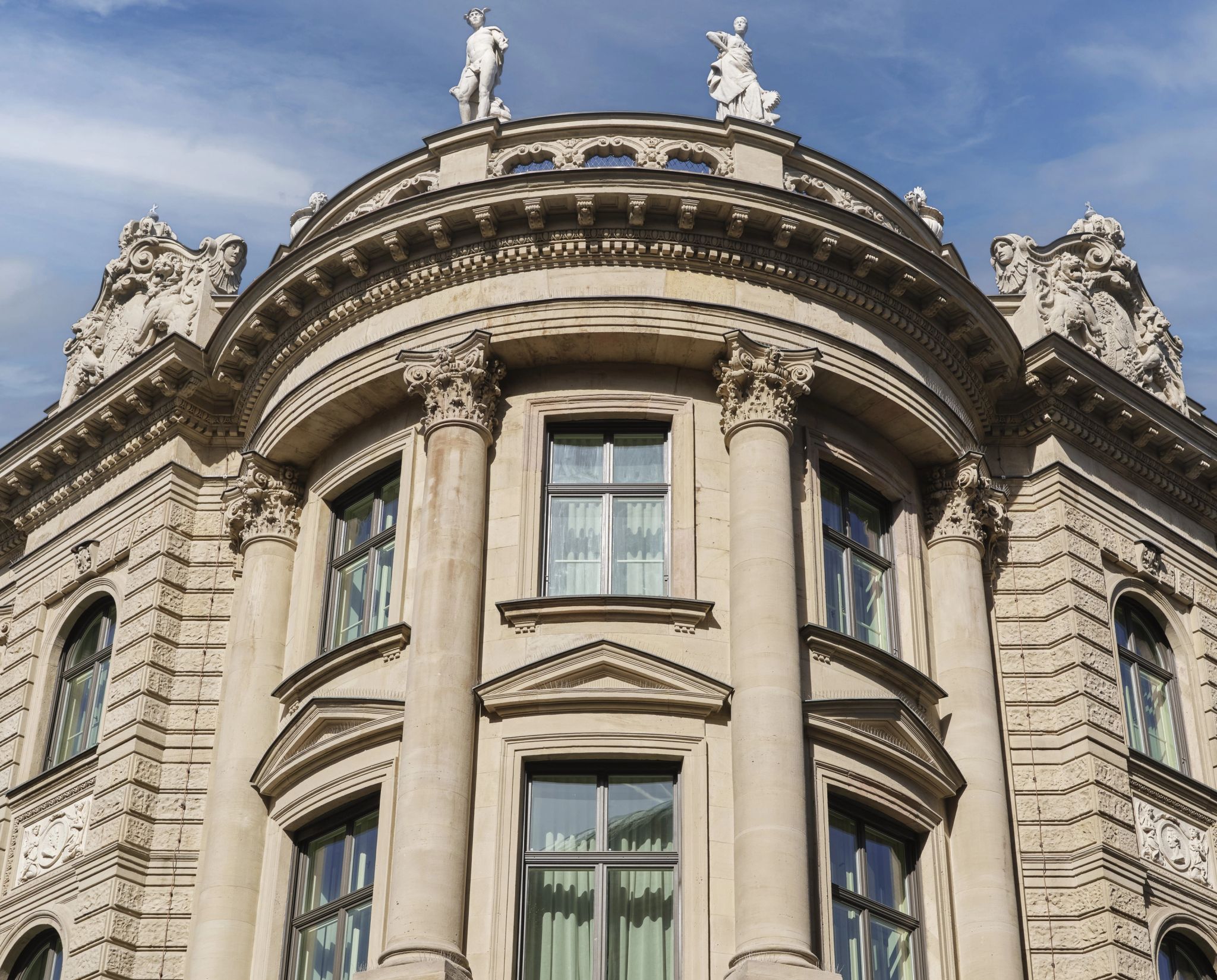 Fachada do hotel hotel historico - fachada do hotel - hotel de luxo