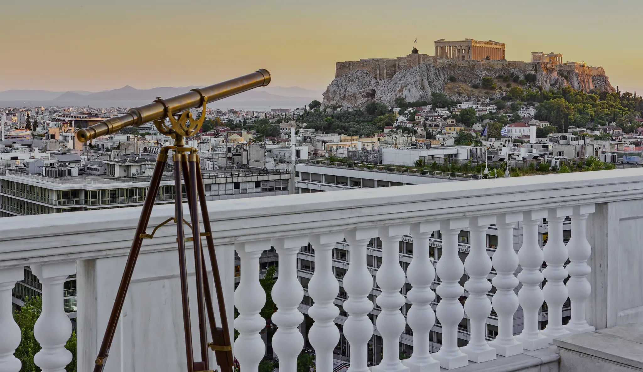 King George, a Luxury Collection Hotel, Athens arte contemporanea - fachada do hotel - hotel de luxo atenas