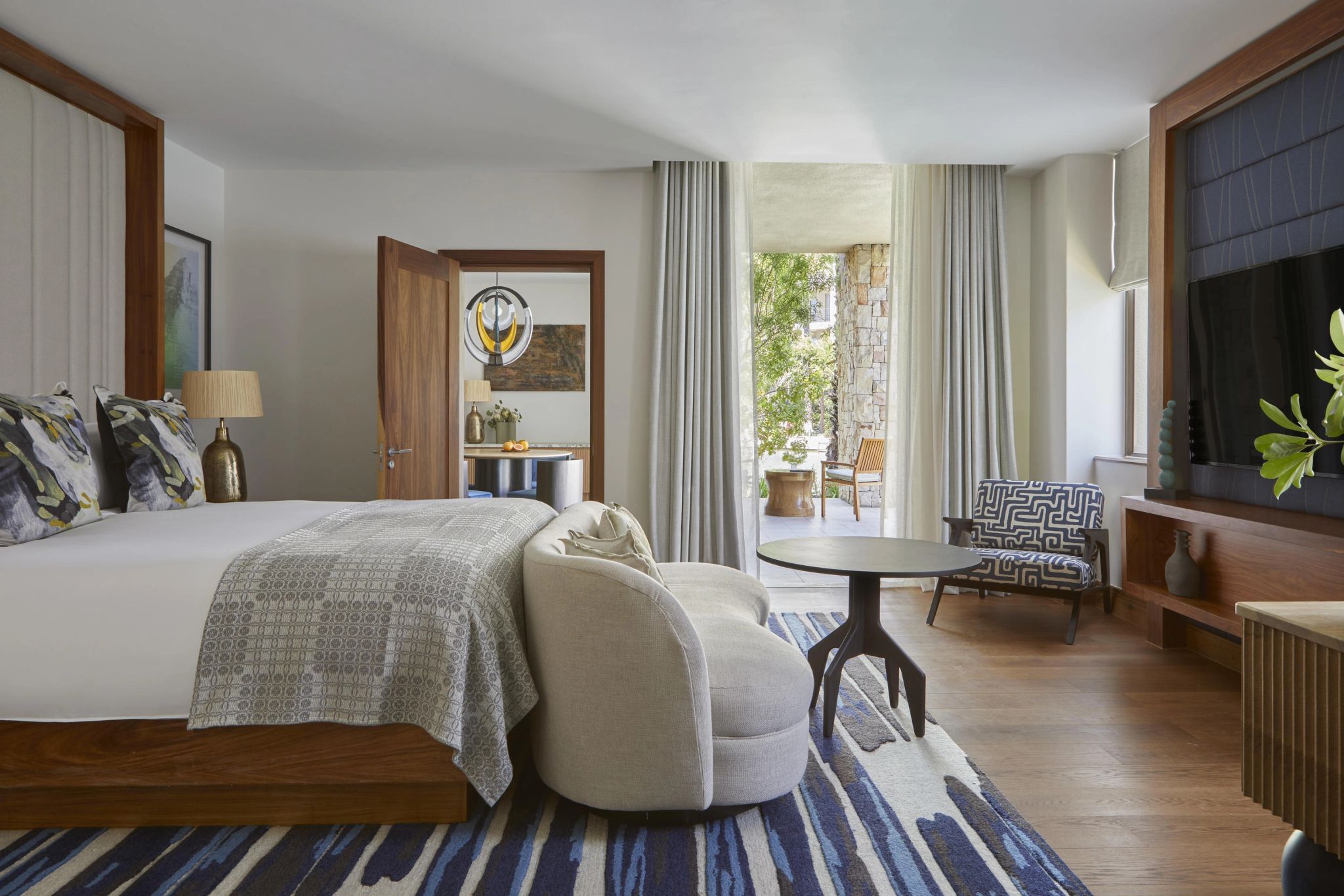 suite casal - suite ampla - decoraçao africana - design moderno - suite de luxo