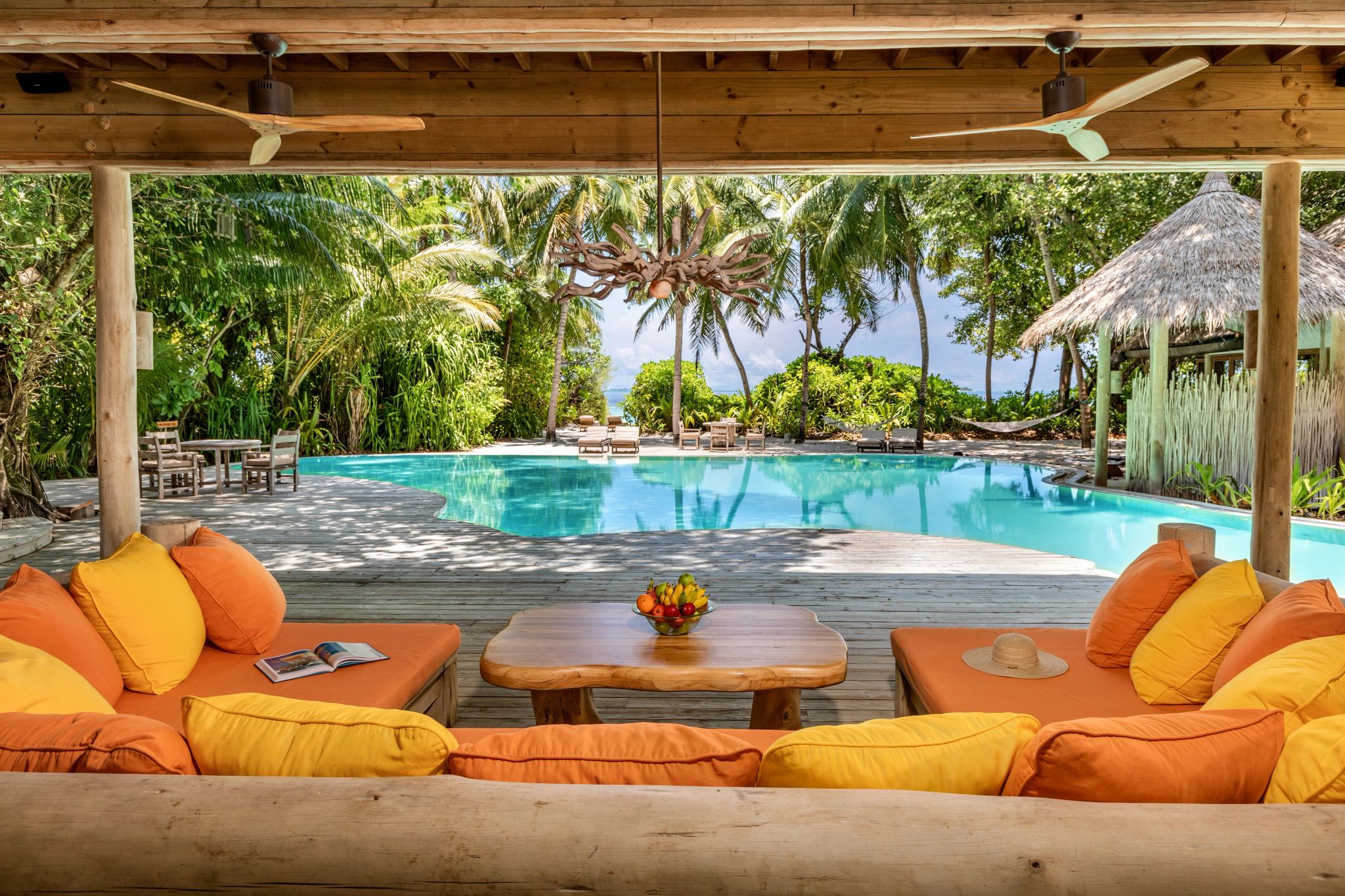 Villa 14 suite romantica - piscina - vila natureza