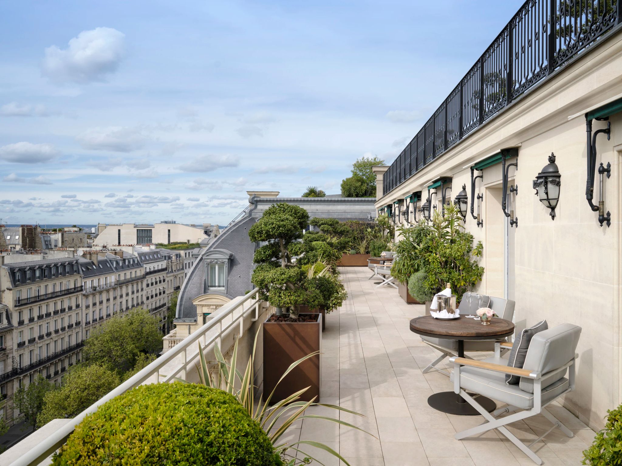 terraço amplo em paris - terraço suite kahara