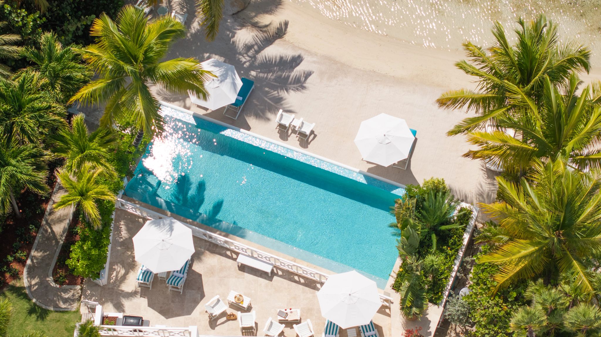 piscina externa - piscina privativa - piscina ao ar livre