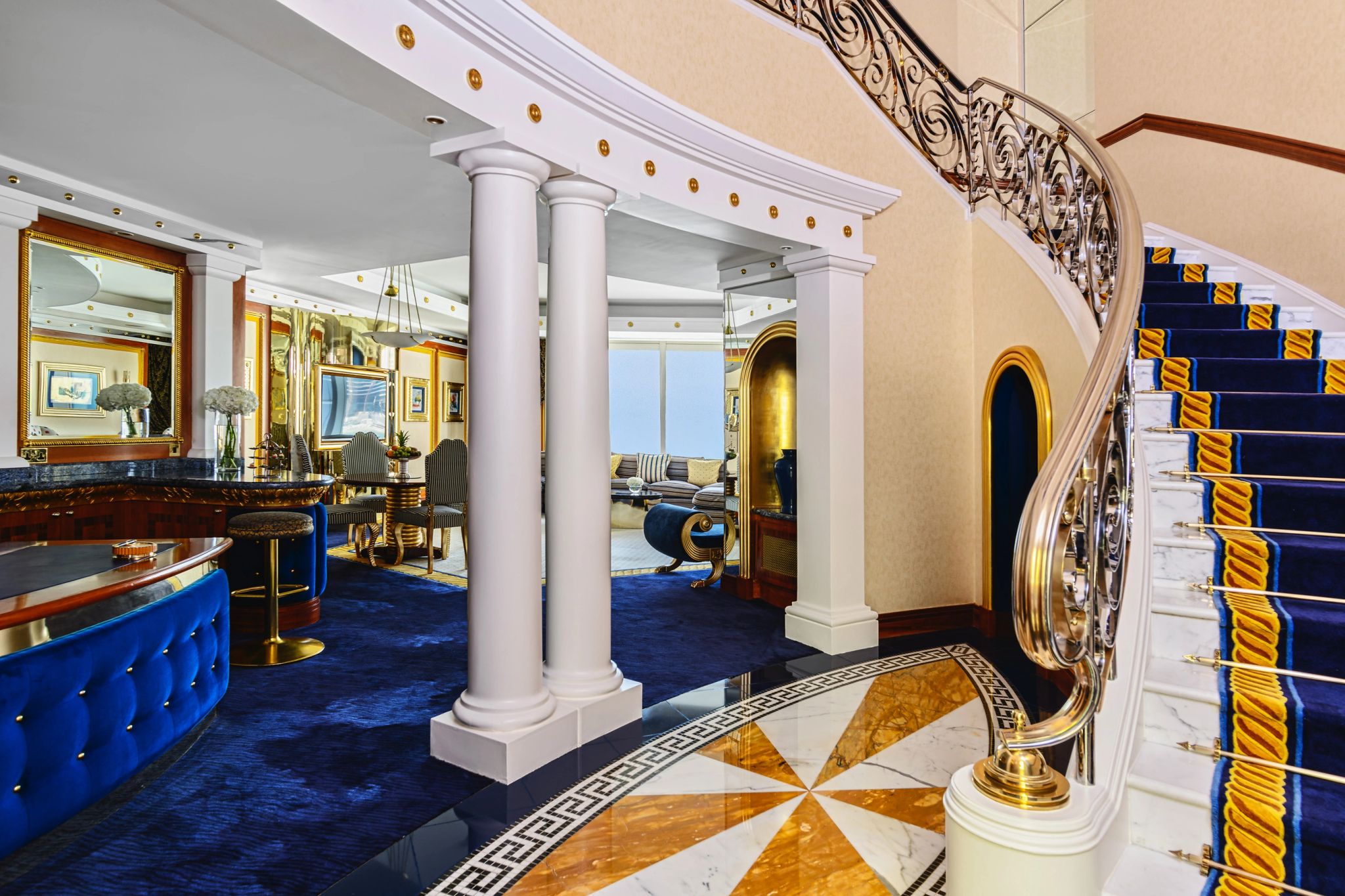 suite com dois andares - bar privativo - suite duplex