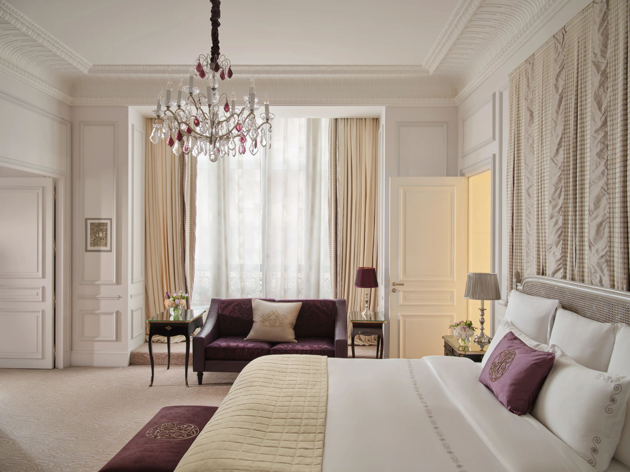 hotel plaza athenee-suite-vista torre eiffel-hotel palacio em paris