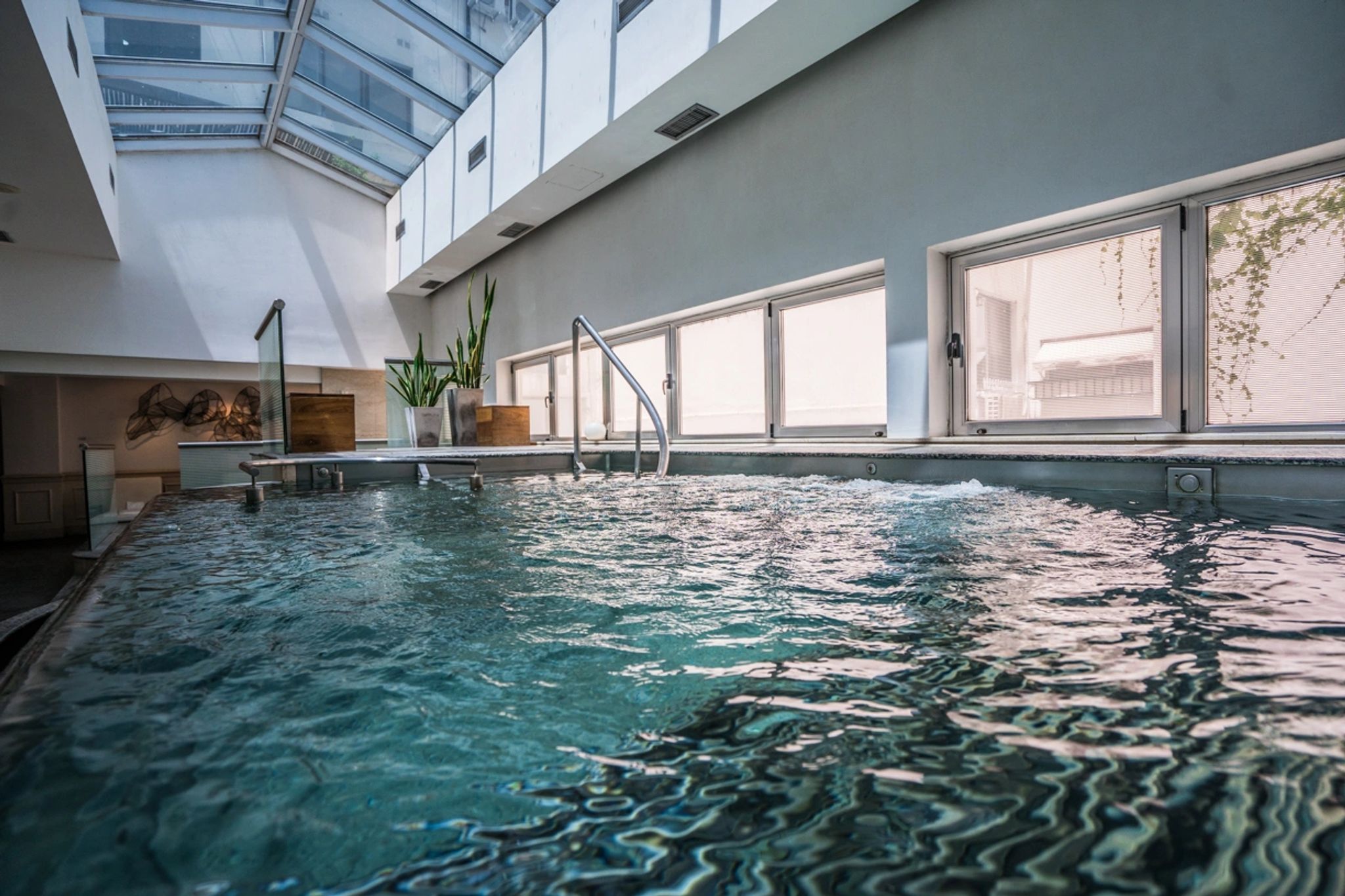 Piscina coberta hotel com piscina - piscina coberta - piscina aquecida