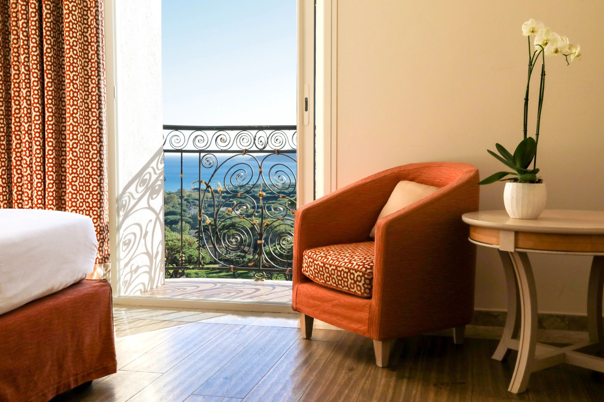 Superior quarto com varanda - vista panoramica – decoracao de luxo