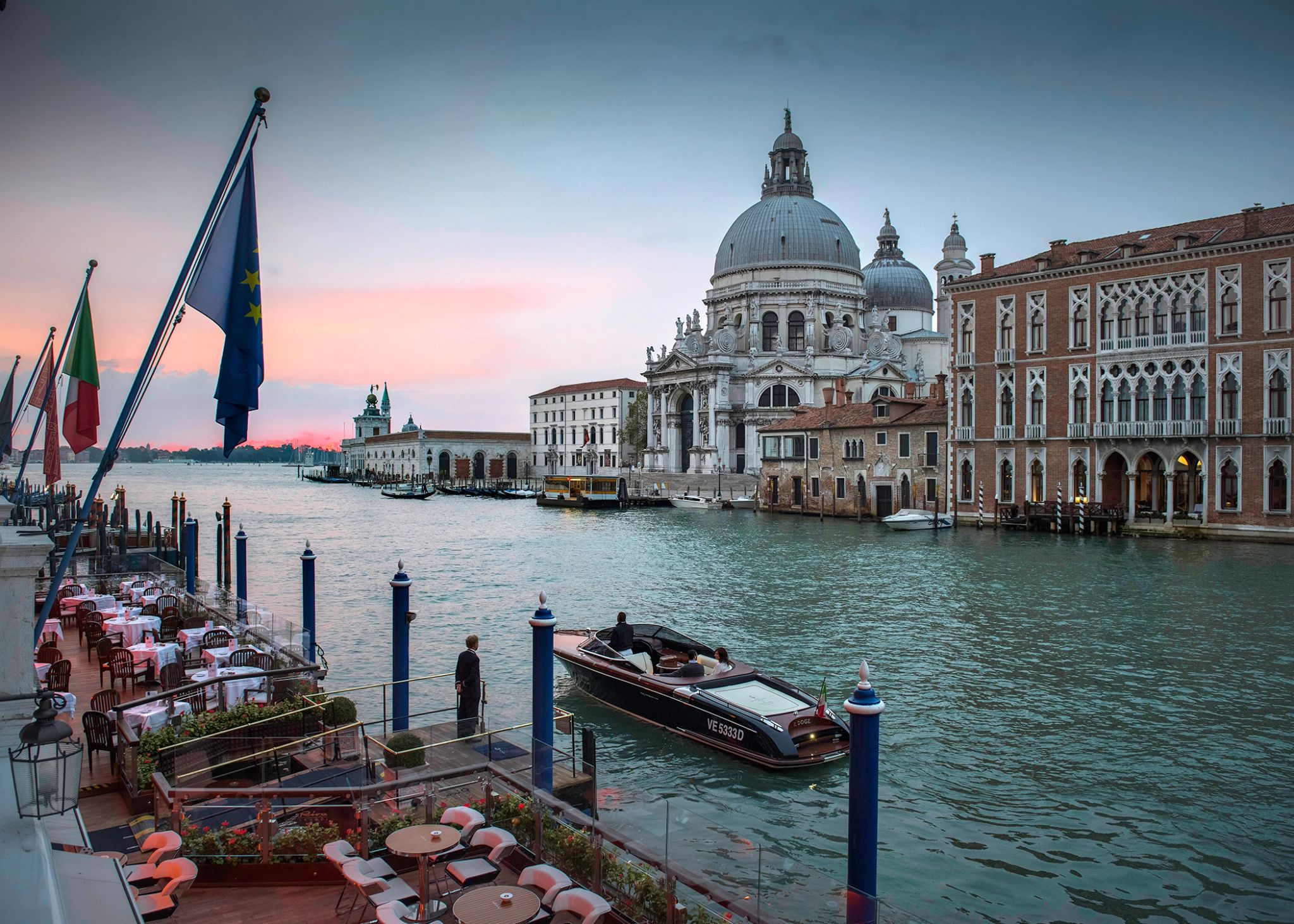 Riva Yacht Experience  passeio exclusivo de barco em veneza - experiencia riva yacht - vista do gran canal