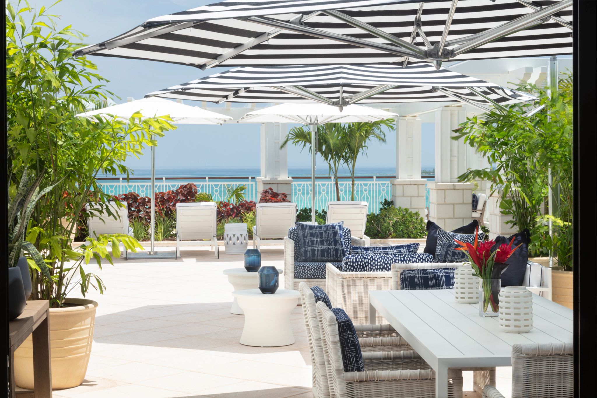 terraço vista mar - terraço amplo – suite com terraço - lounge ao ar livre