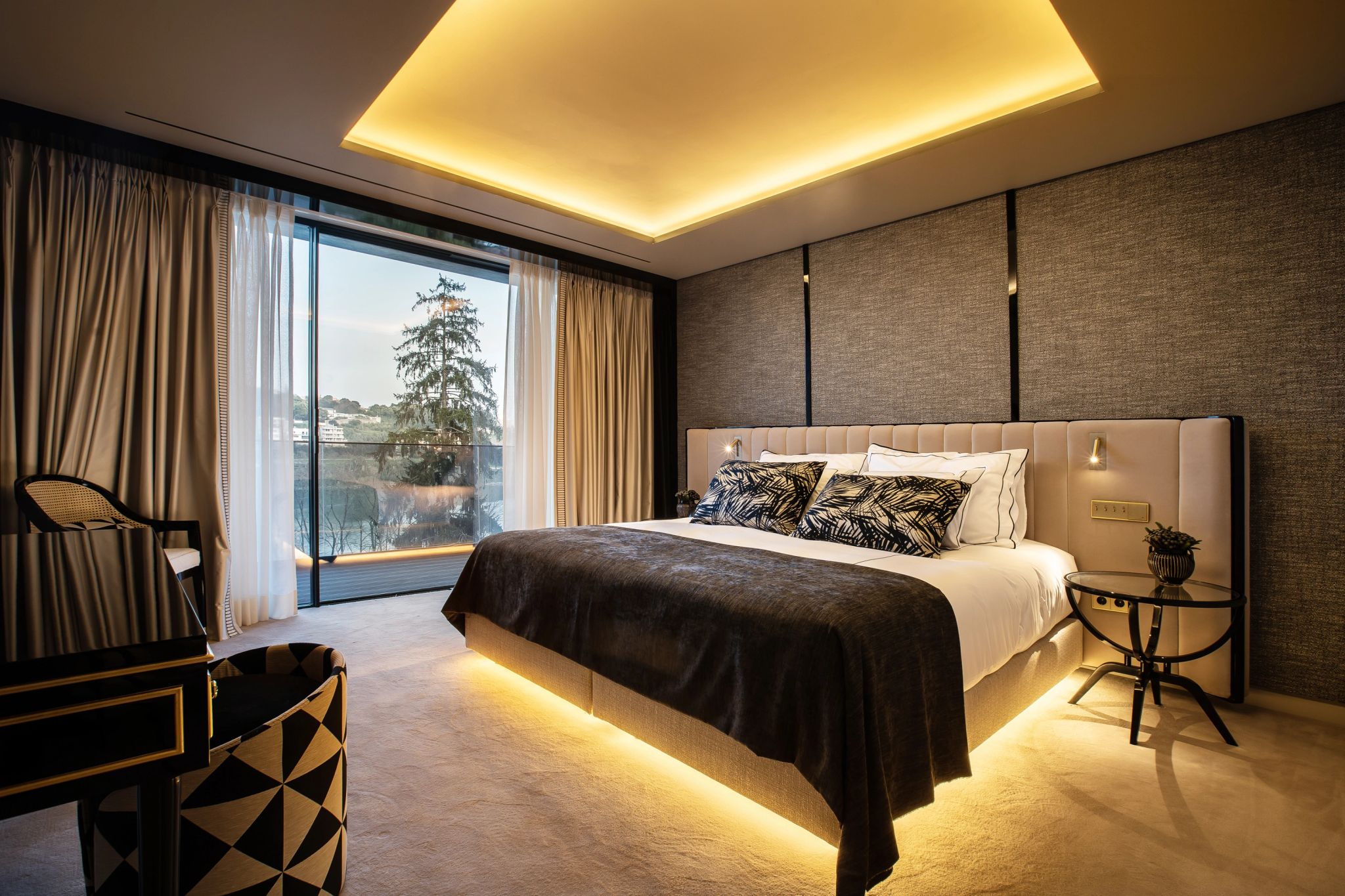 Deluxe River View quarto de hotel – varanda privativa – vista rio