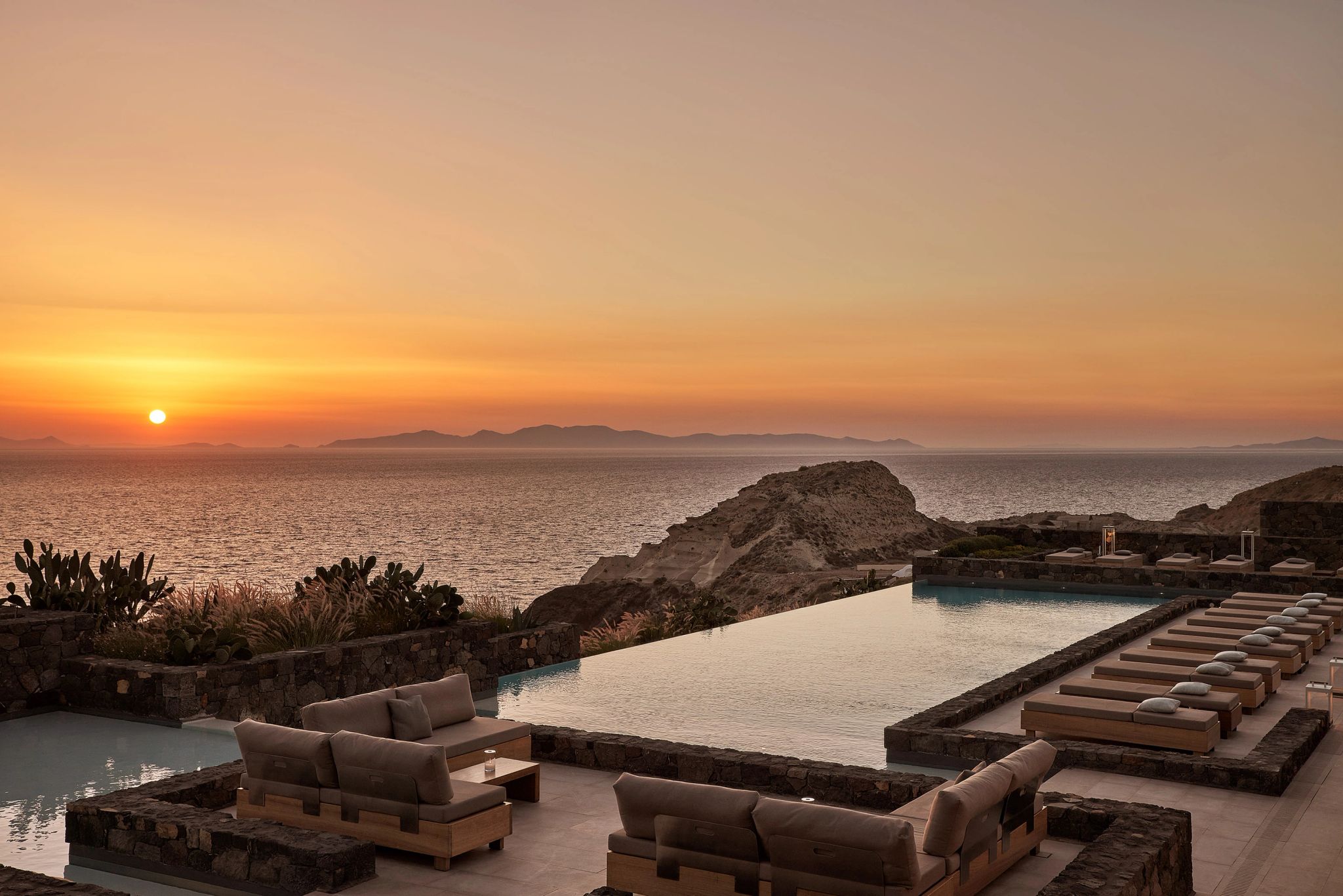 piscina privativa canaves epitome-suite de luxo santorini-vista por do sol