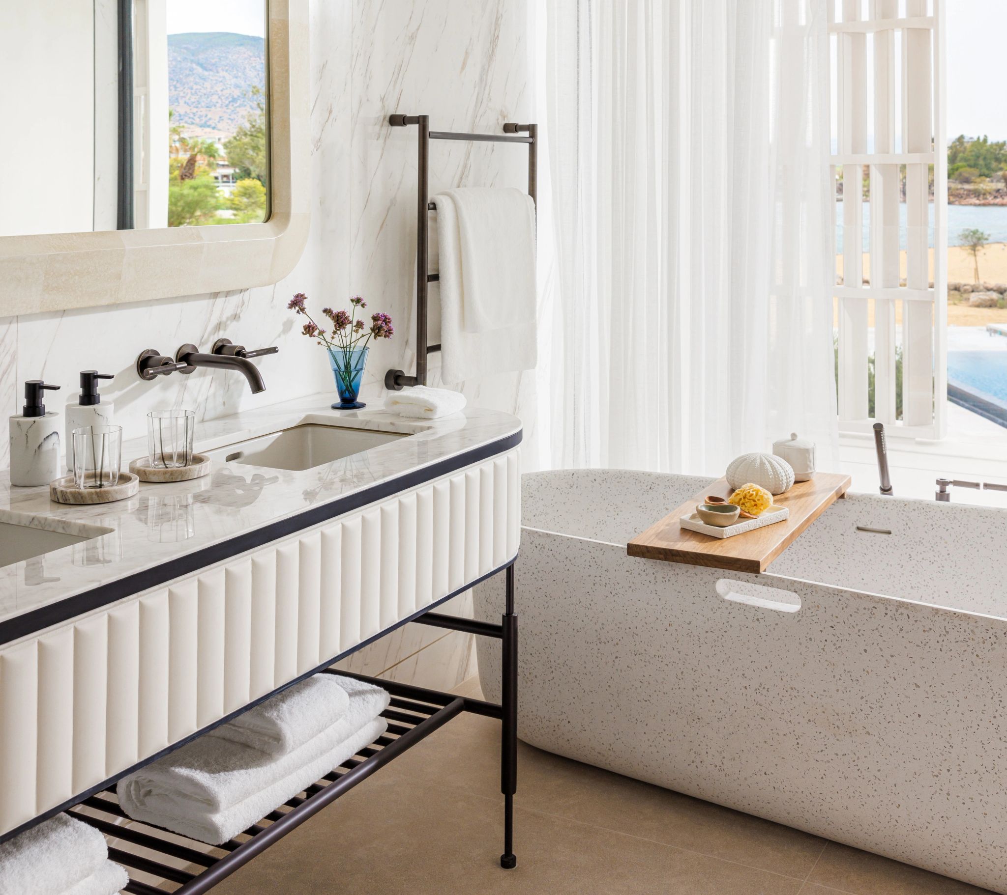 Aesthesis Sea View King banheiro de luxo – vista mar – banho premium