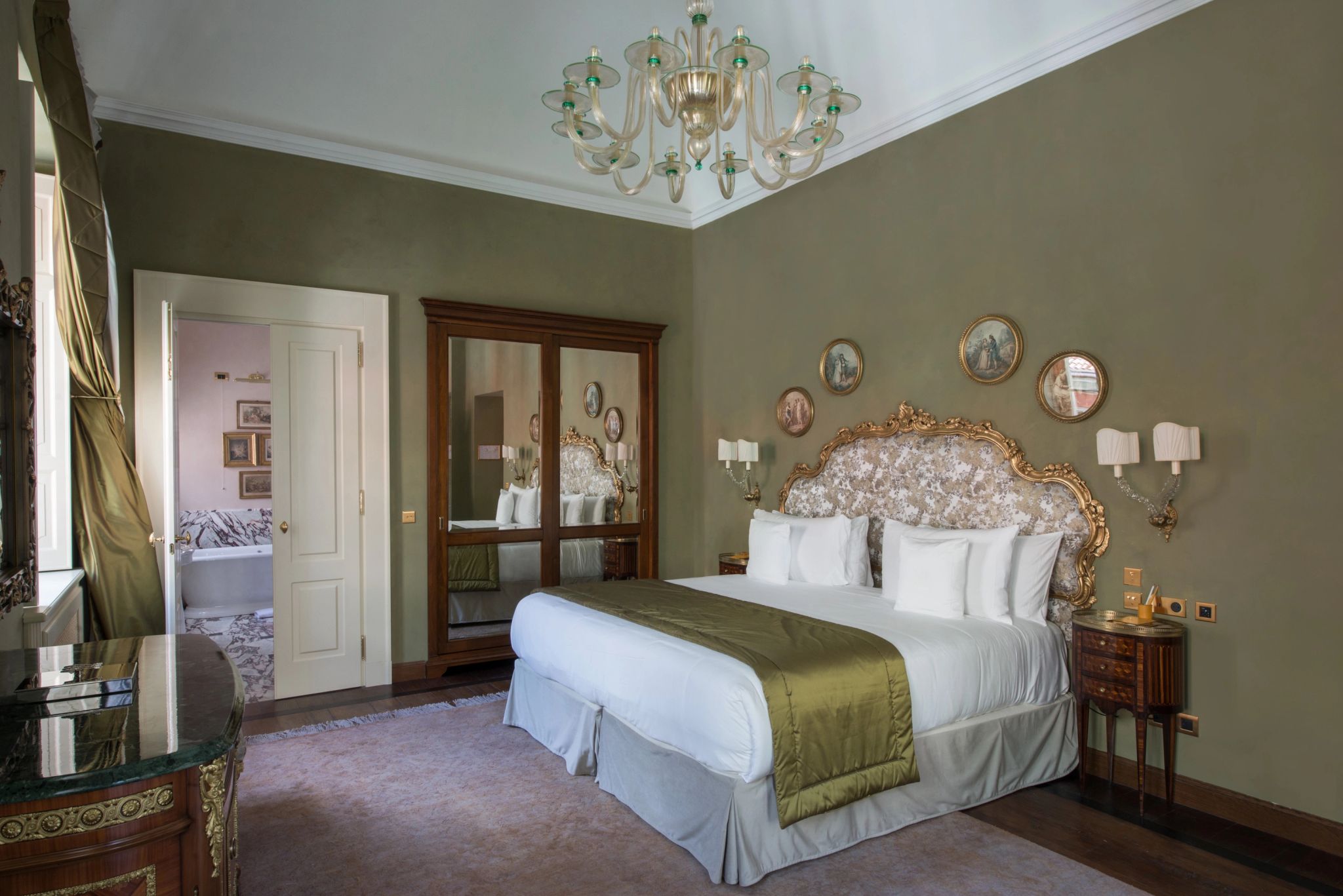 Room in the Villa quarto amplo – quarto dos sonhos – chique