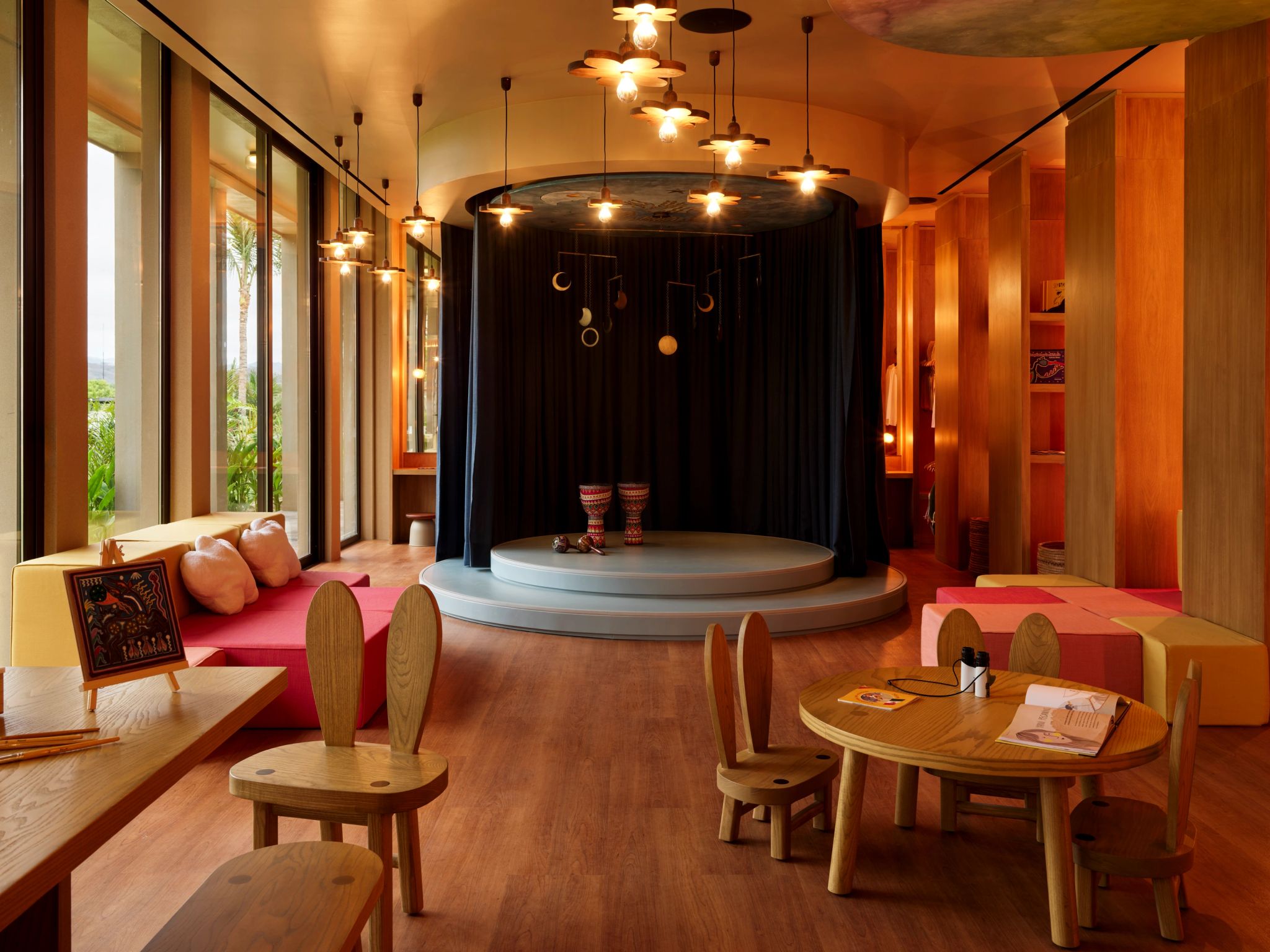 espaço kids explorers lazer infantil de luxo - kids club