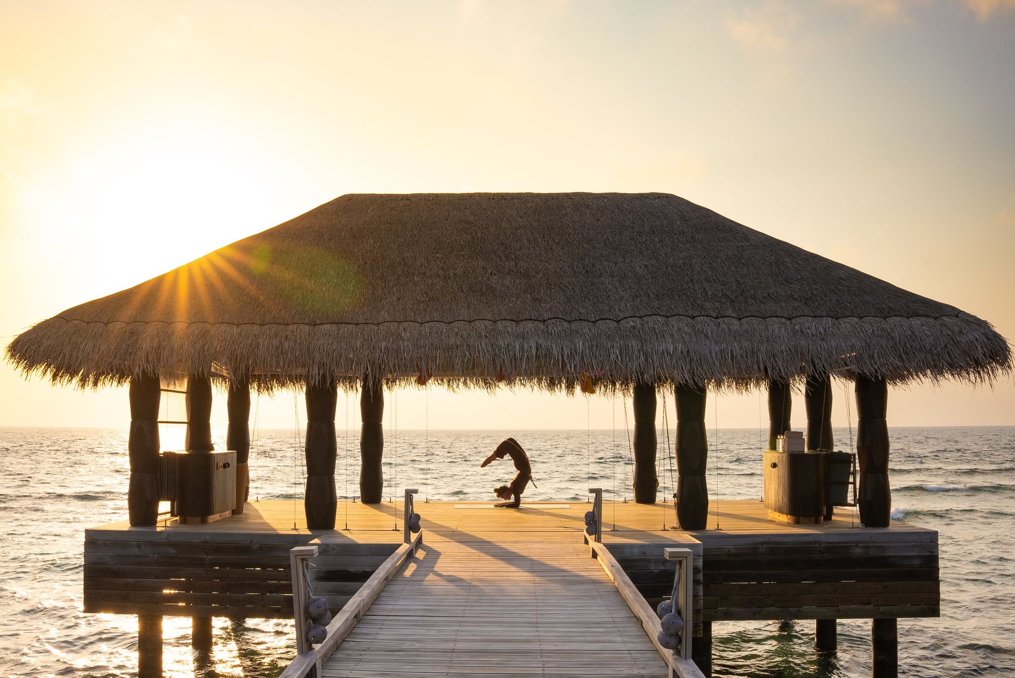 yoga - aulas de yoga - yoga beira mar - water villa - villa sobre o mar