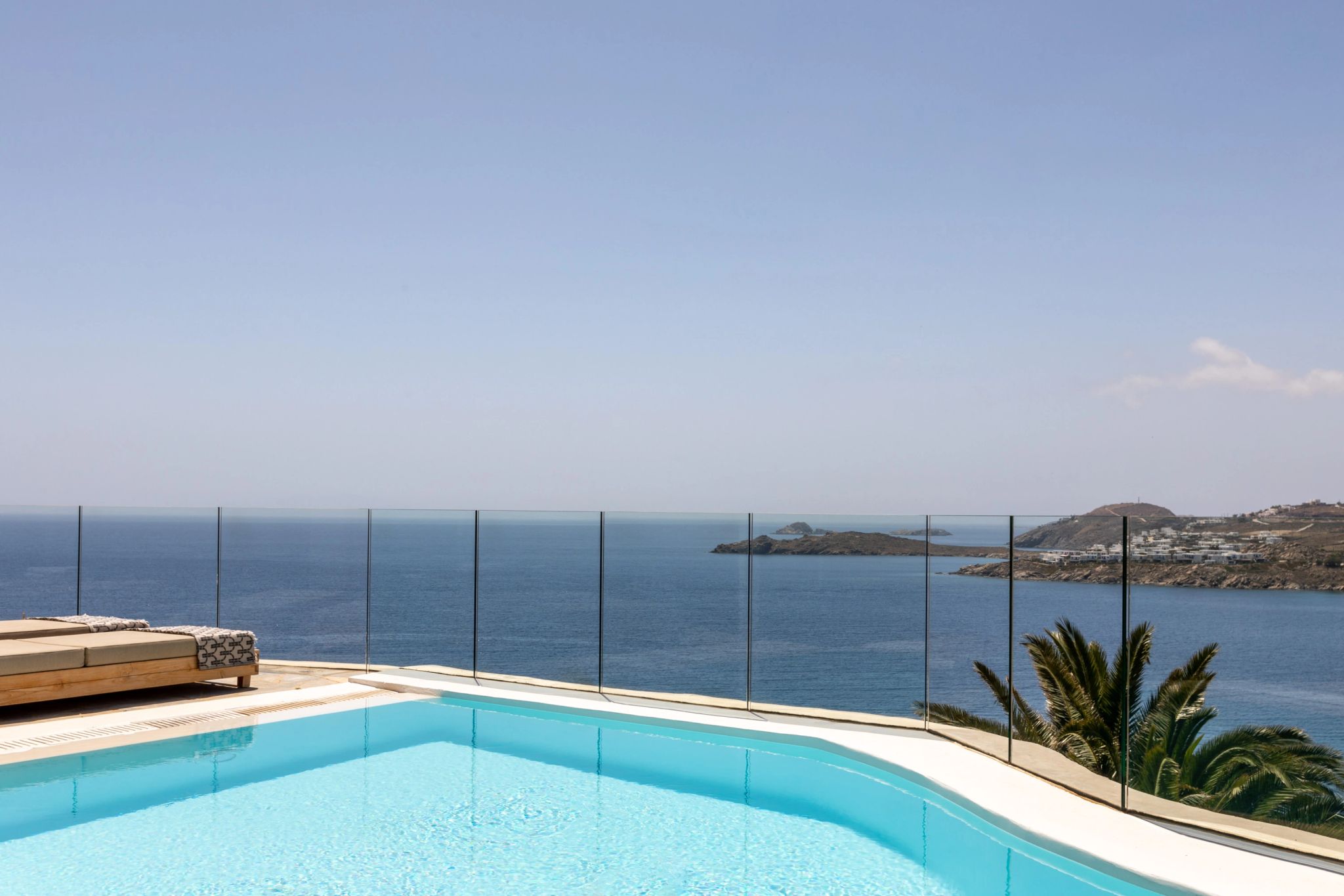 piscina externa - piscina frente mar - lazer ao ar livre