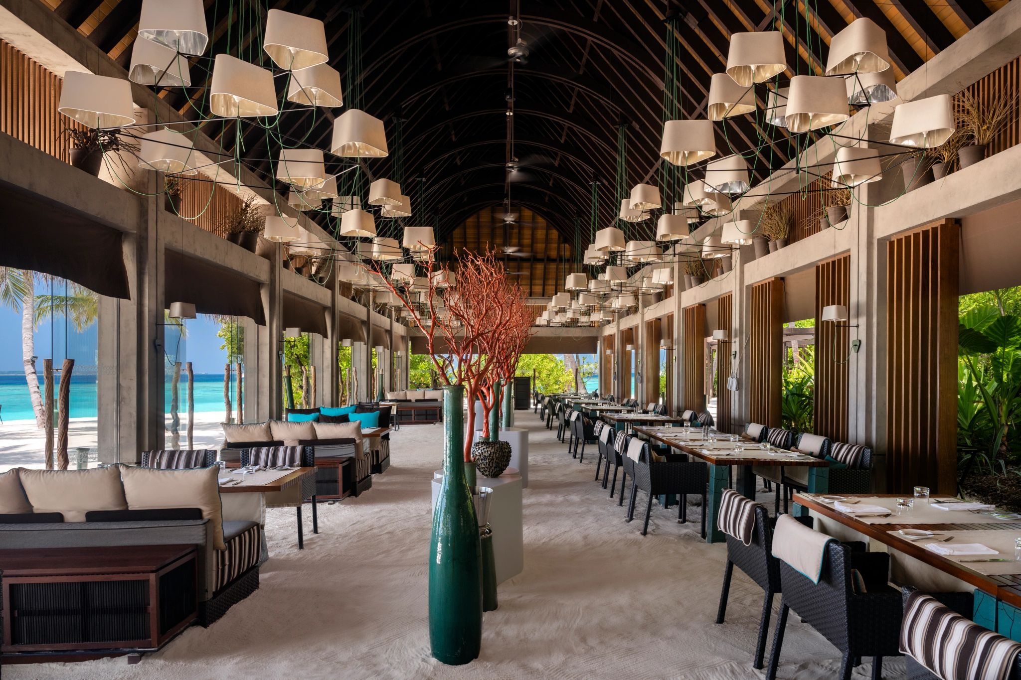 athiri maldivas – restaurante pe na areia – alta gastronomia