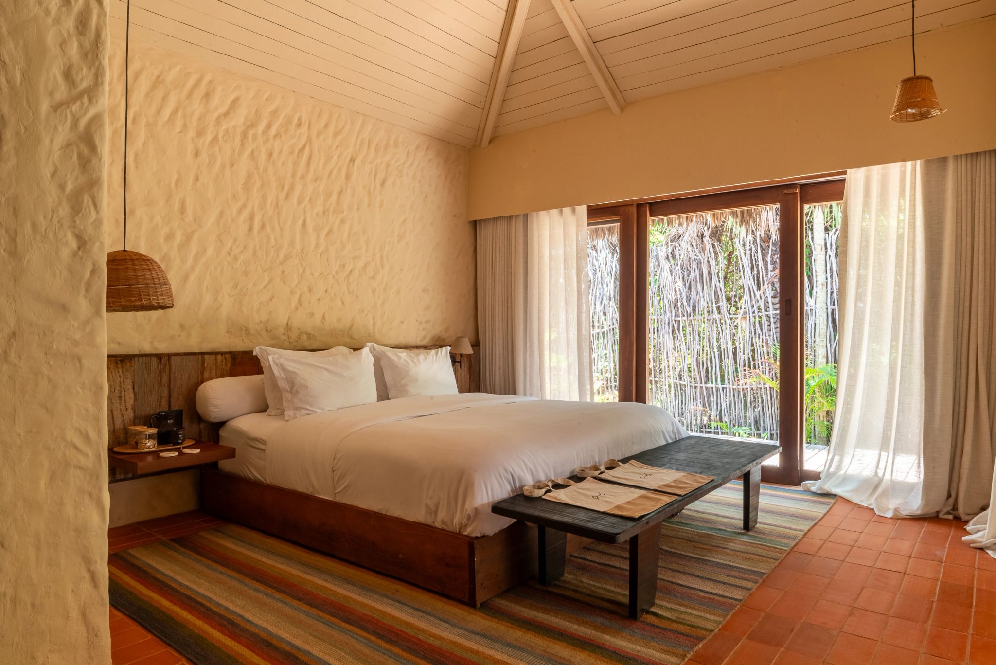 cama king - quarto casal - bangalo de luxo