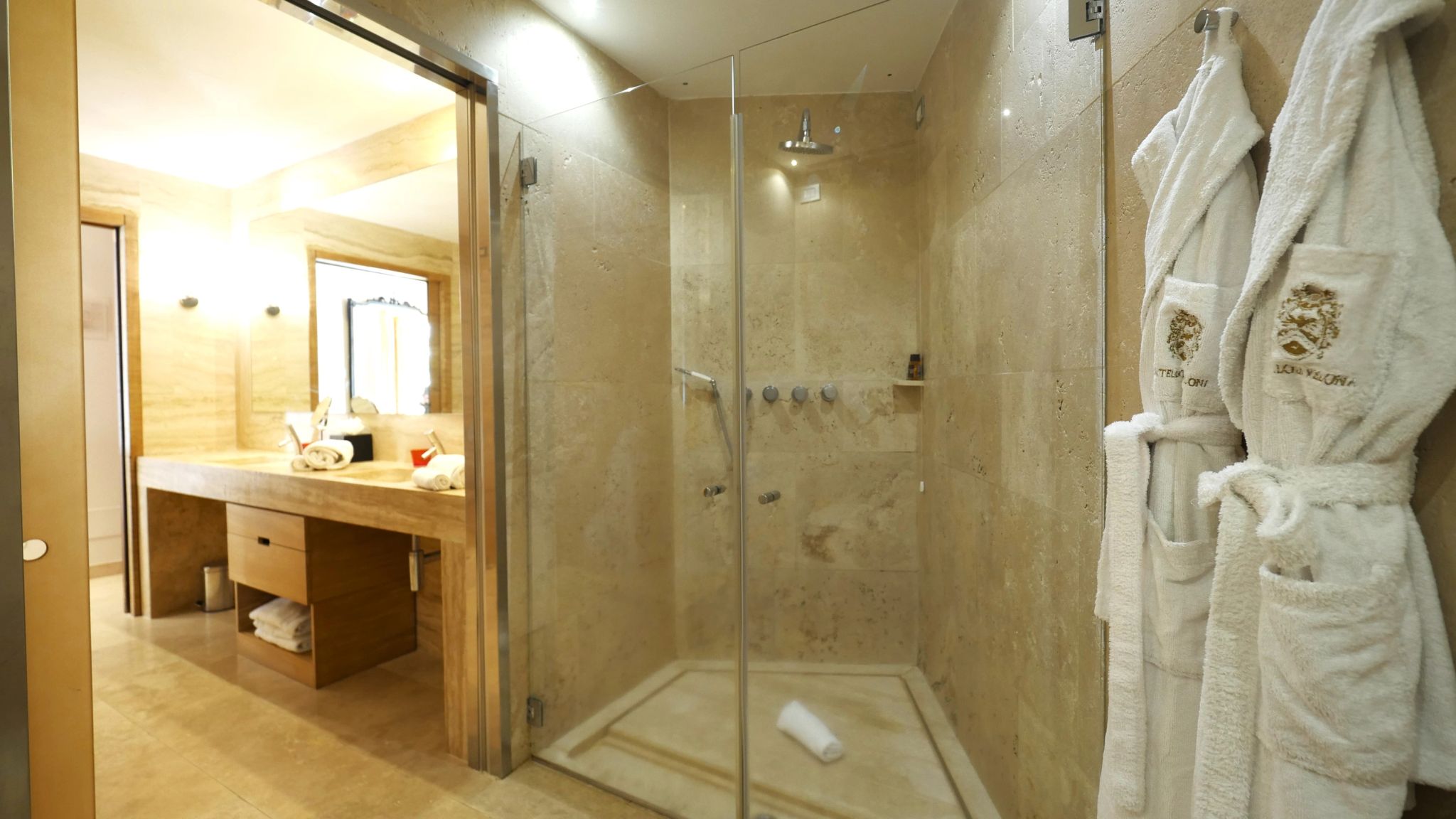 UNESCO View Terrace Suite chuveiro alta pressao - banho relaxante - banho premium