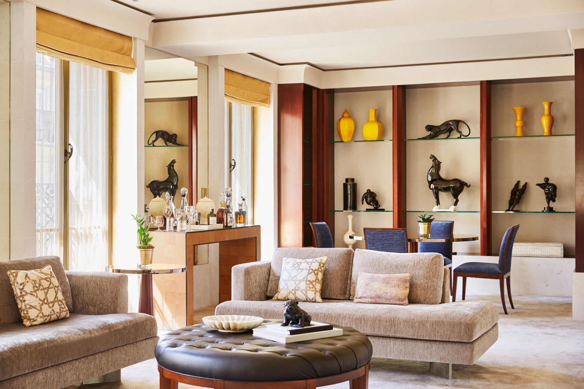 Ambassador Suite sala de estar suite – mesa de jantar - decoraçao chic