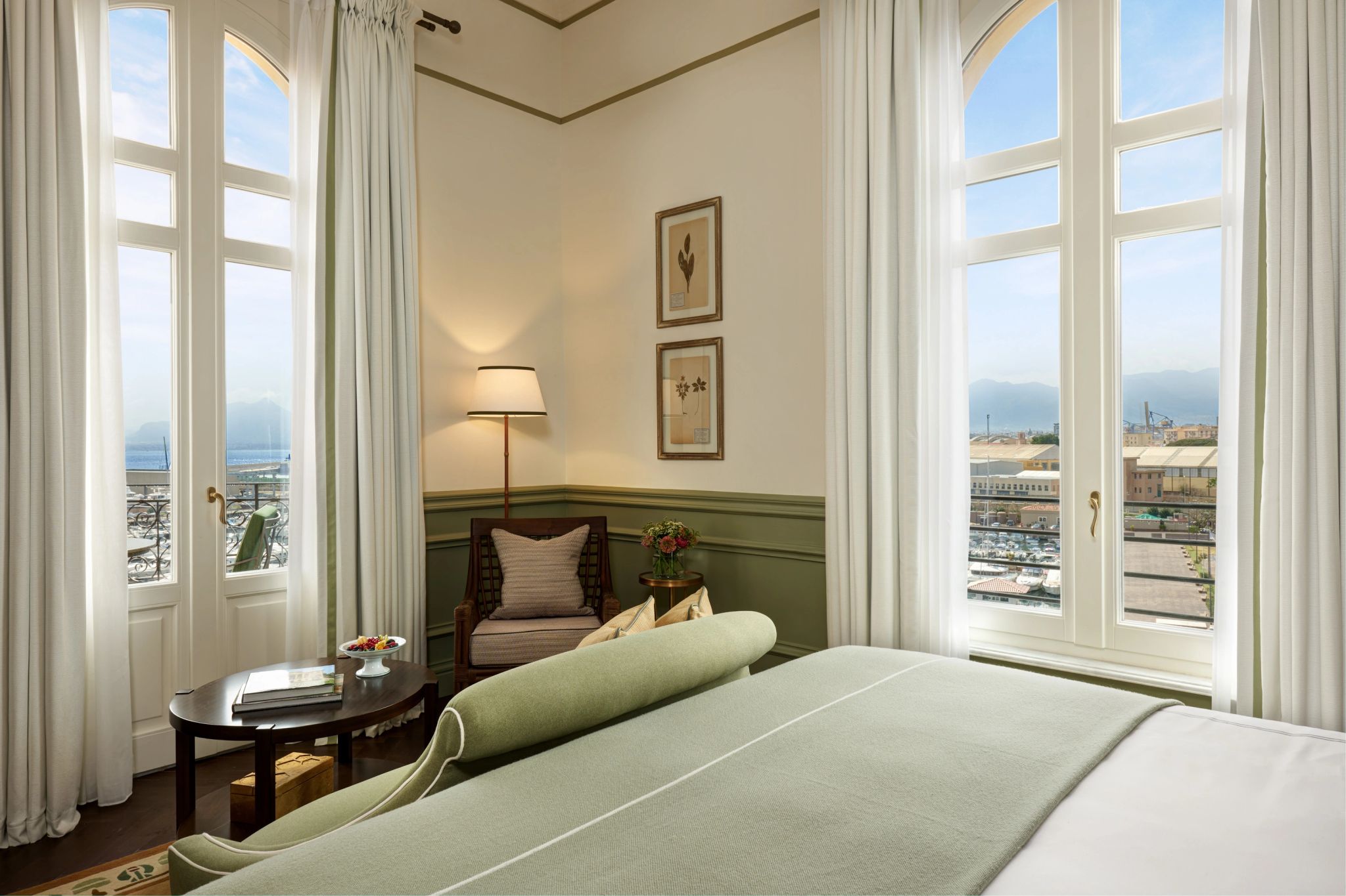 Deluxe Room Sea View and Terrace cama king - quarto king - quarto vista mar - vista mar - quarto com terraço