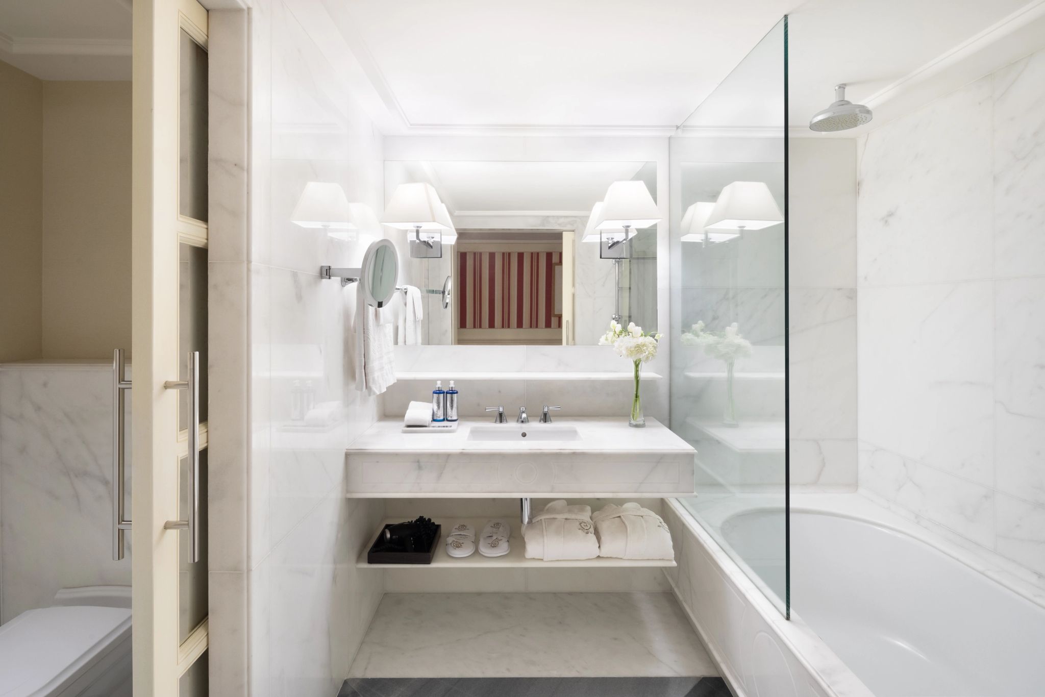 Deluxe banheiro moderno - chuveiro alta pressao - banho premium