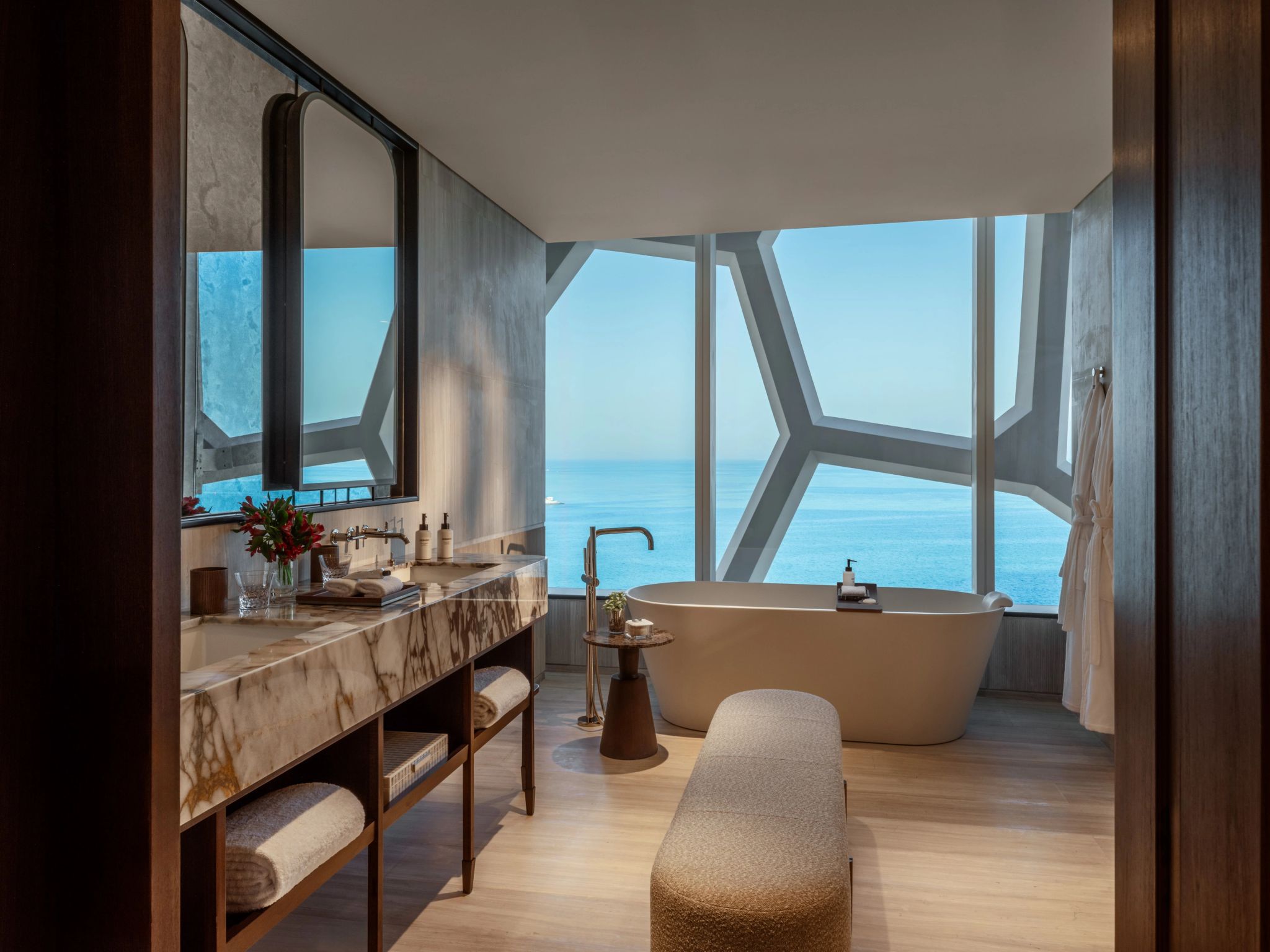 Club Junior Suite banheiro vista mar - banheira de imersao - banho de banheira