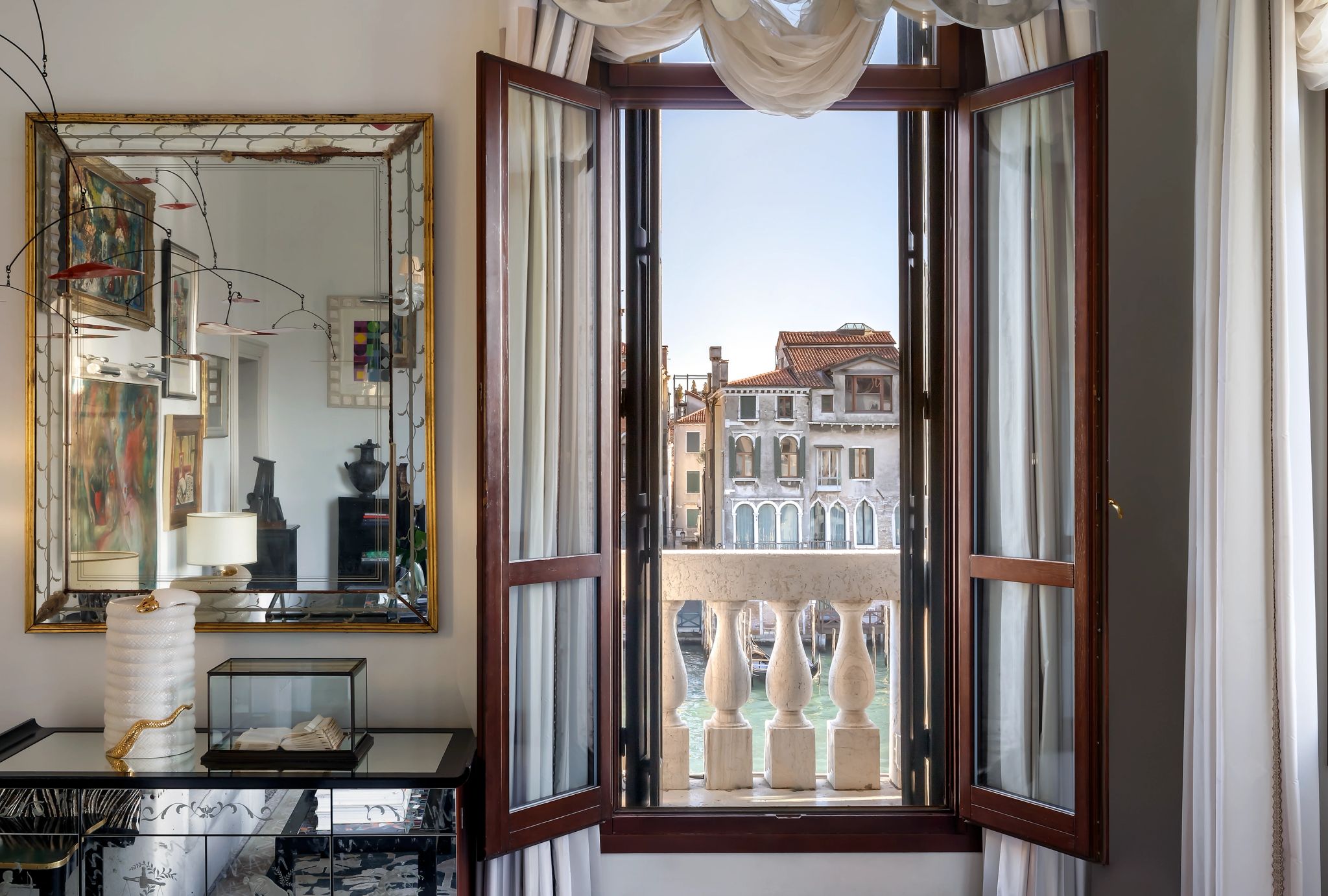 Patron Suite  detalhes classicos e modernos - vista veneza - suite exclusiva