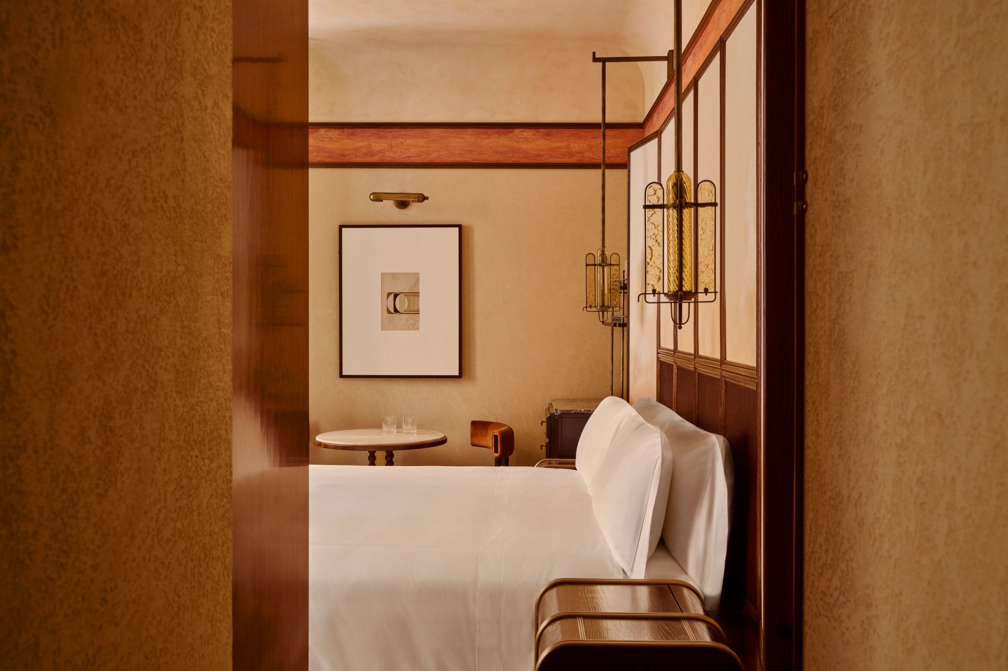 Classic cama king-size – roupa de cama premium – iluminacao natural