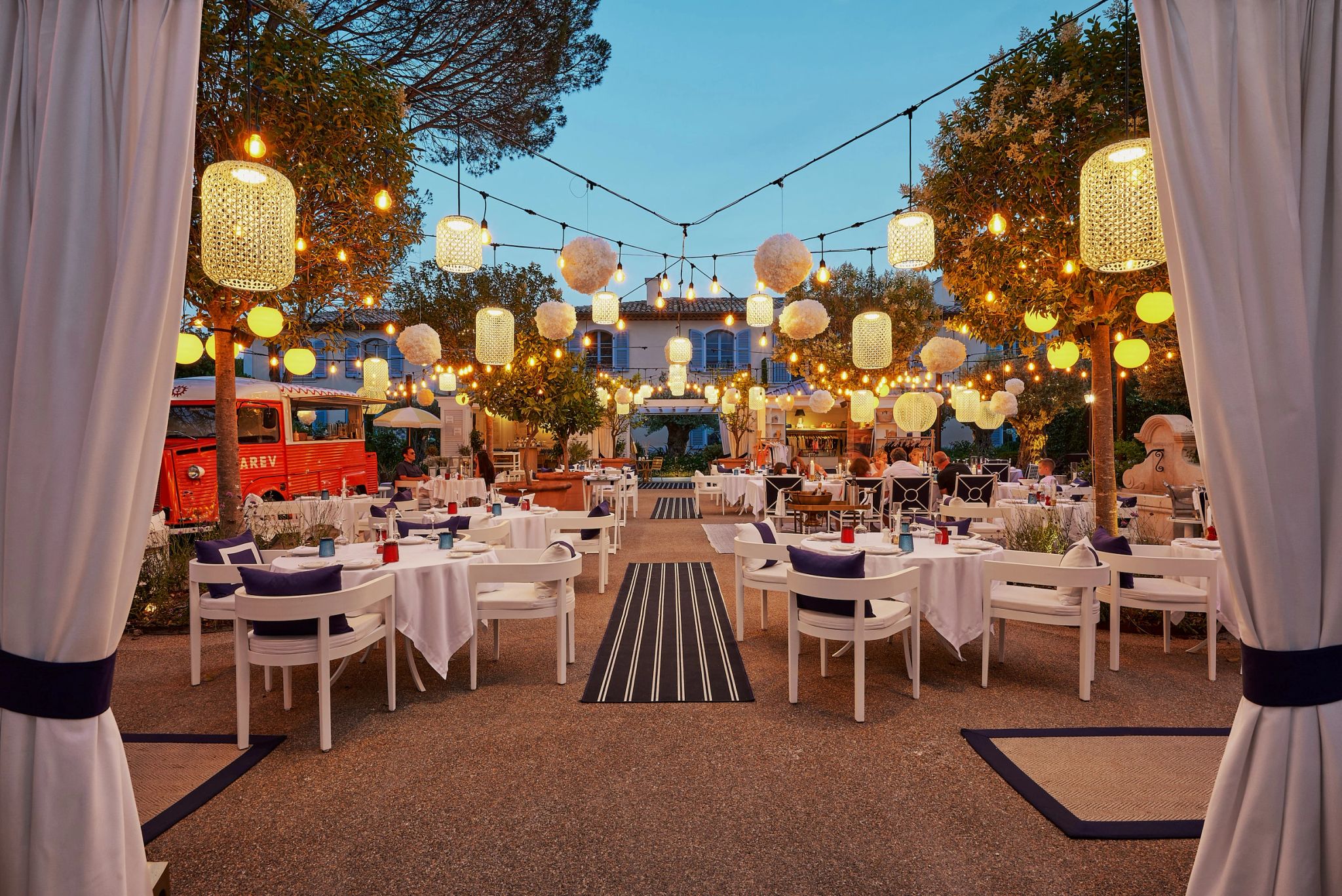 The Strand Al Fresco restaurante al fresco - gastronomia mediterranea - restaurante de luxo