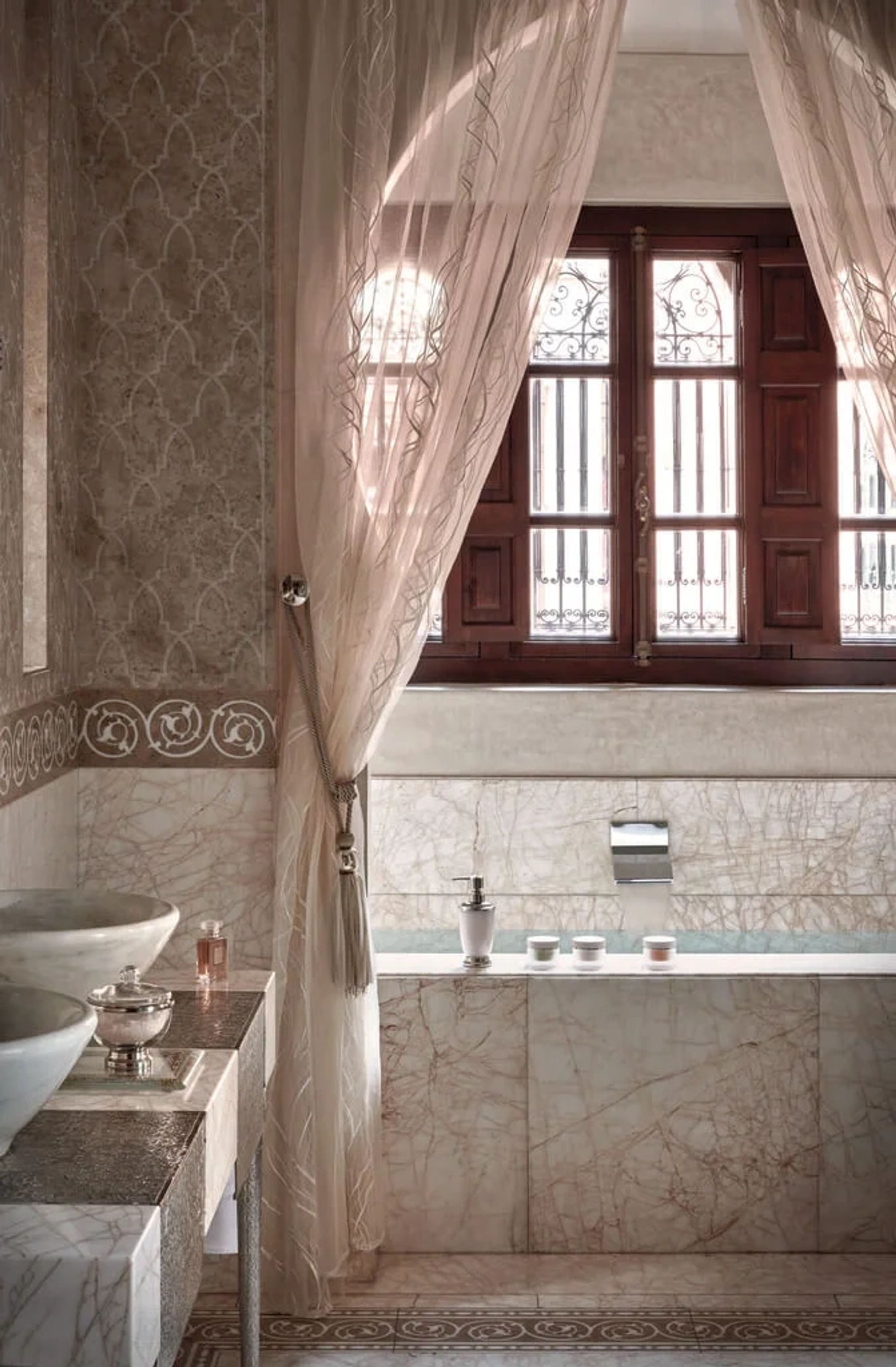 Superior Riad banheiro riad marrakech - banheiro luxo marrocos - amenidades banho riad