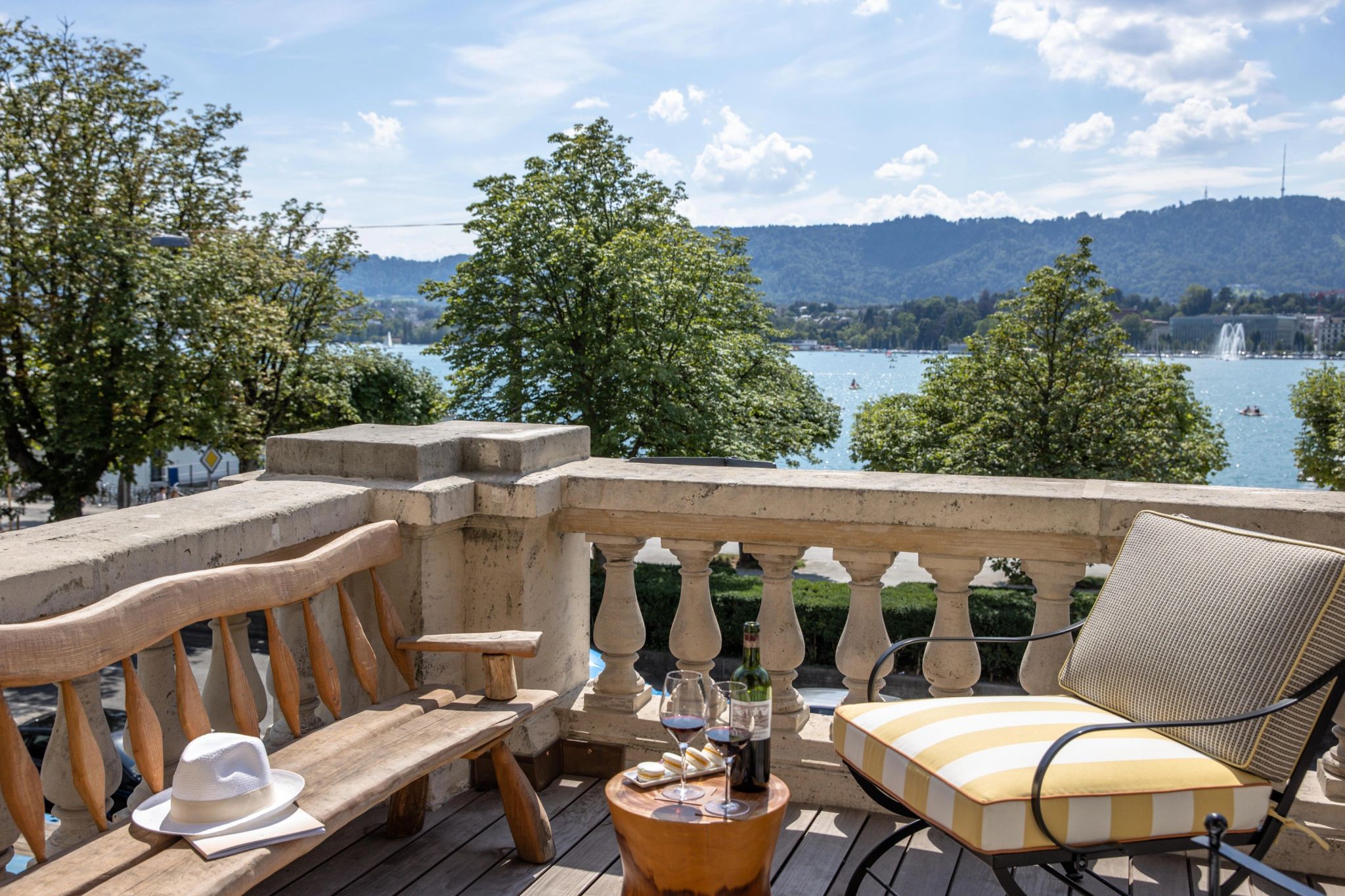 Premier Terrace  quarto com terraço - terraço com vista – vista lago de zurich