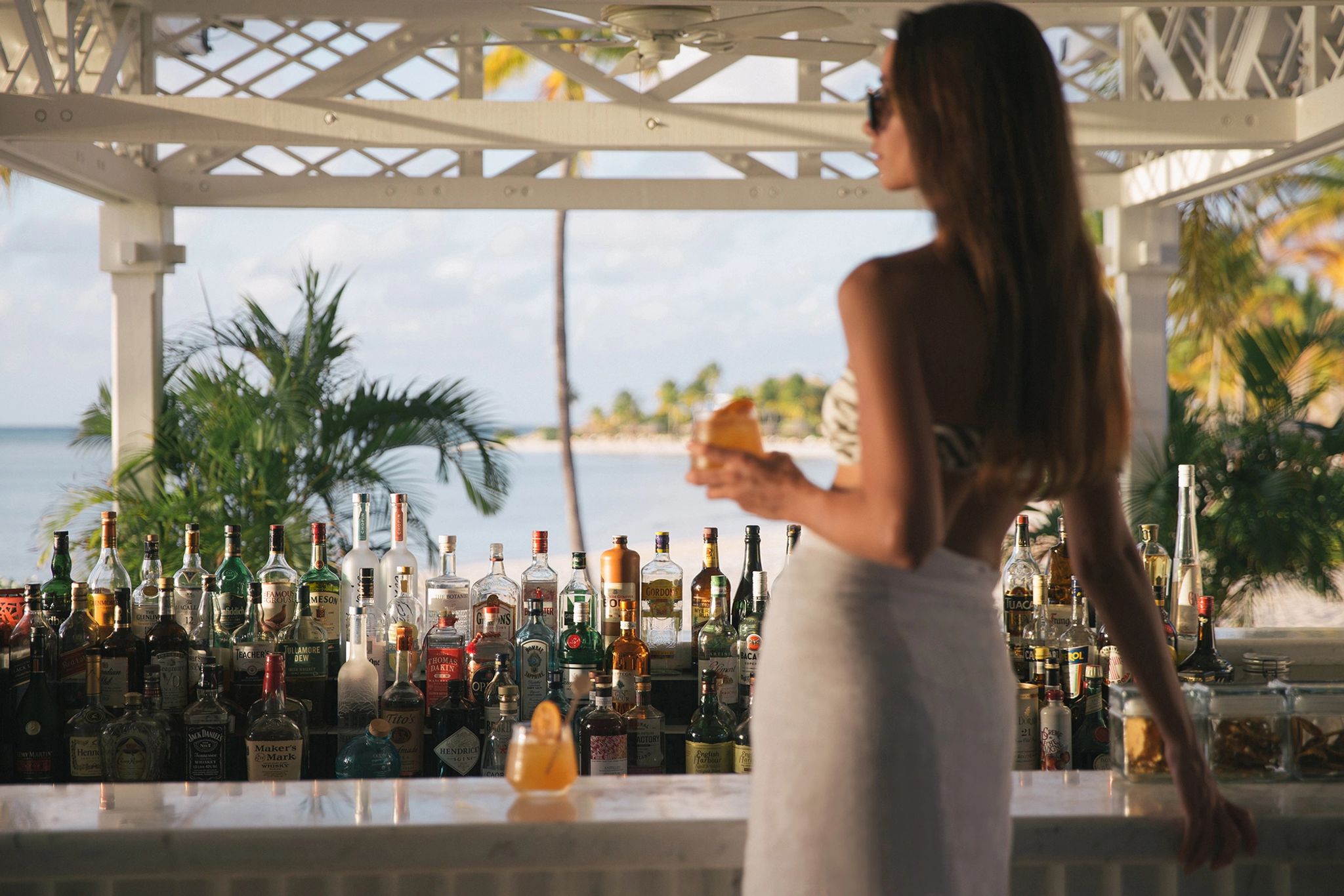 The Veranda Bar bar na praia – bar de luxo – bar ao ar livre - bebidas premium - bar vista mar