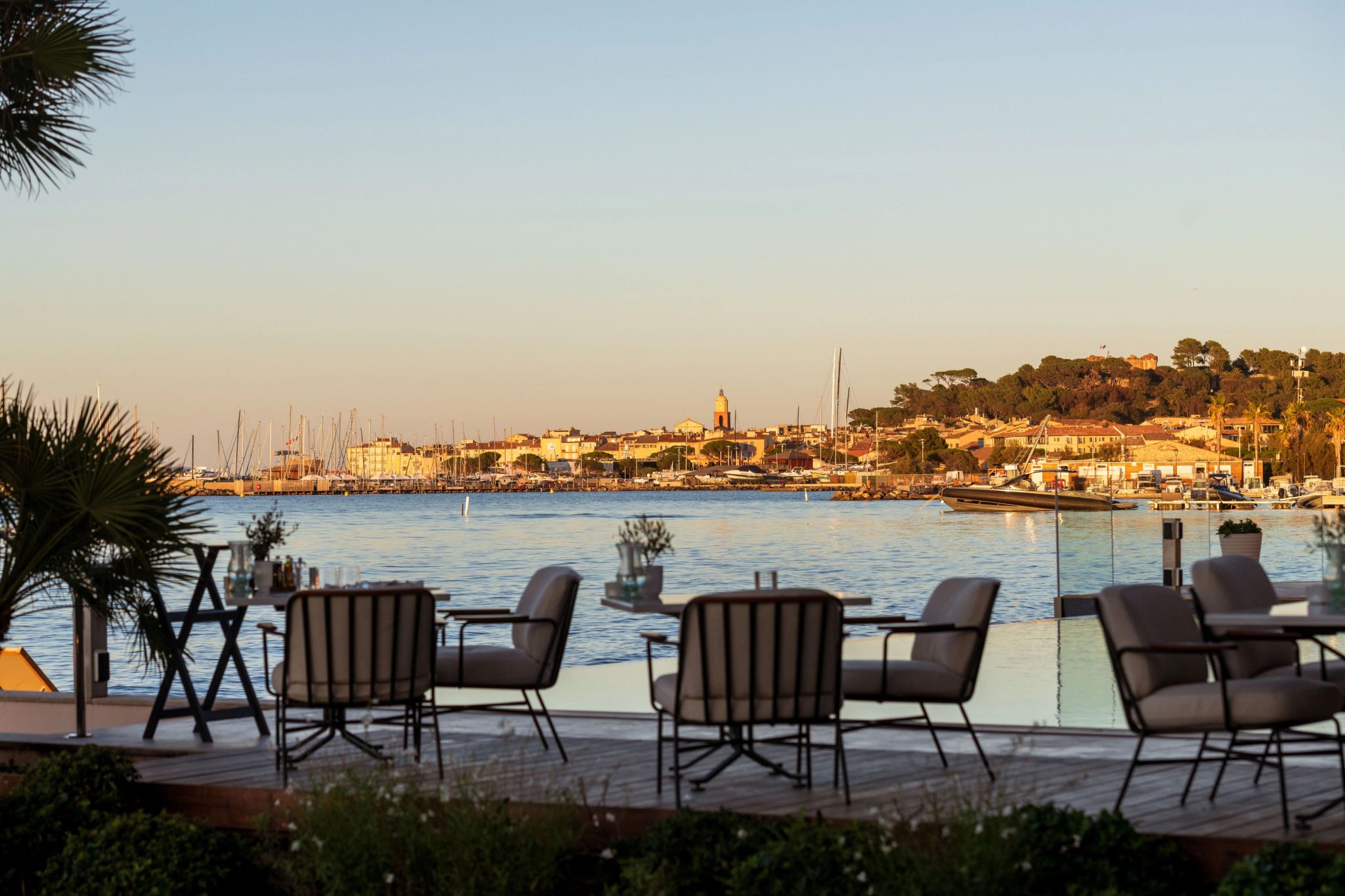 La Terrasse  terraço vista mar – vista por do sol - almoço ao ar livre