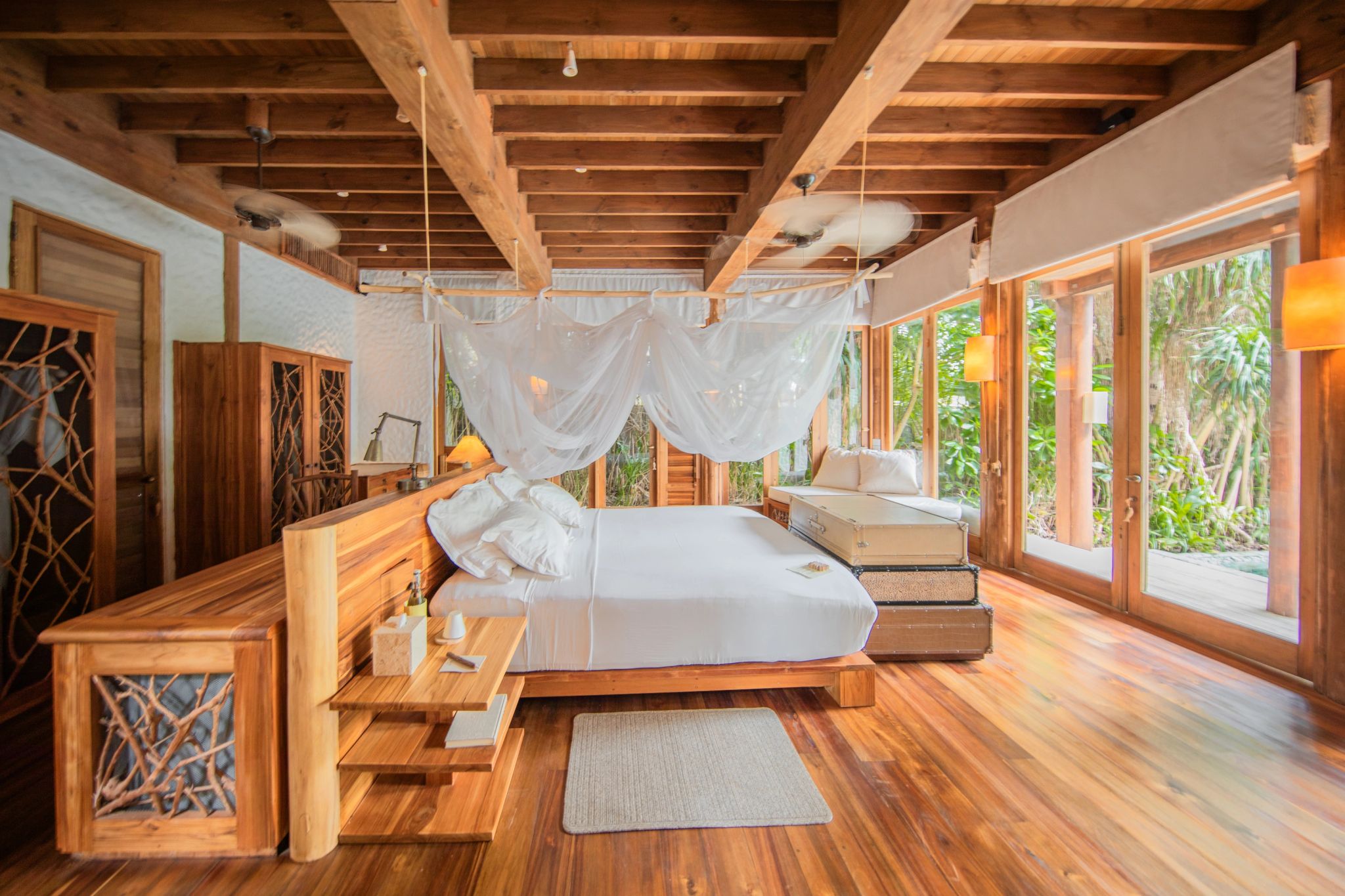 Villa 41 bangalo sobre agua - cama dossel - vista natureza
