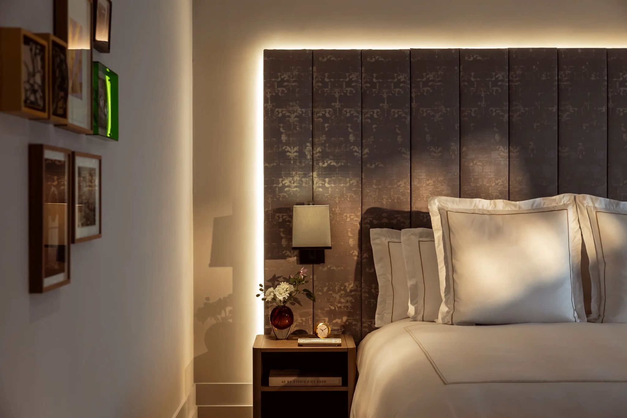 Two bedroom Rooftop Terrace Suite cama king - quarto luxo - design contemporaneo