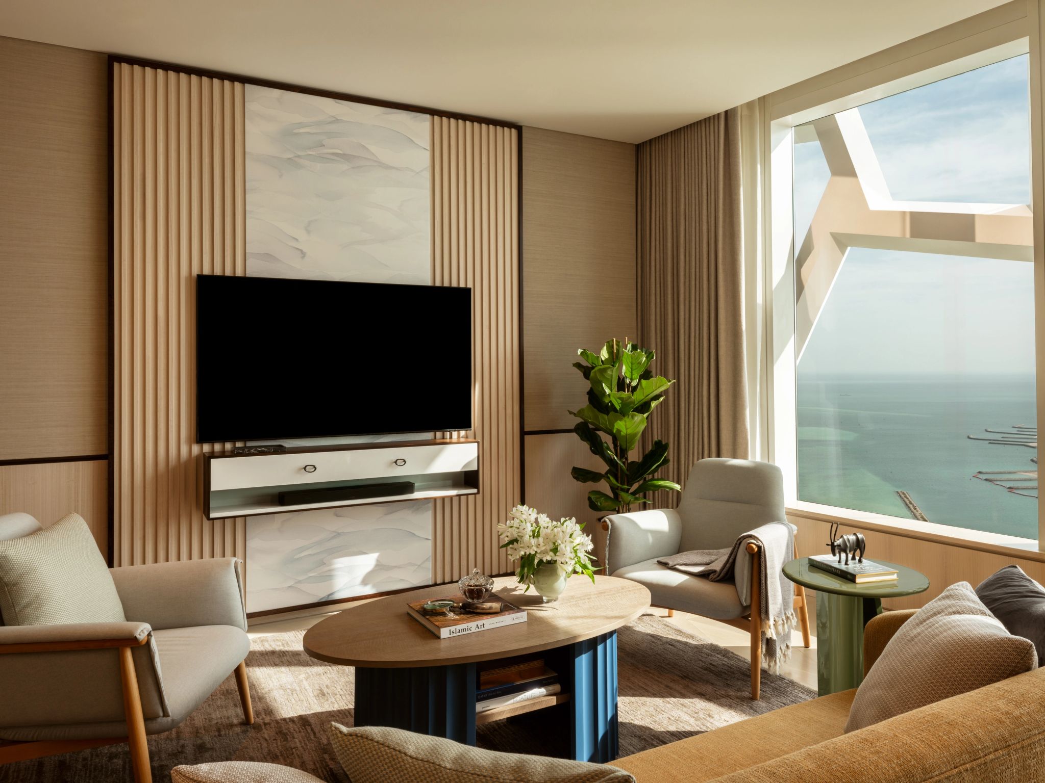 Three Bedroom Lagoon View Apartment sala de tv - sala vista mar - apartamento dos sonhos