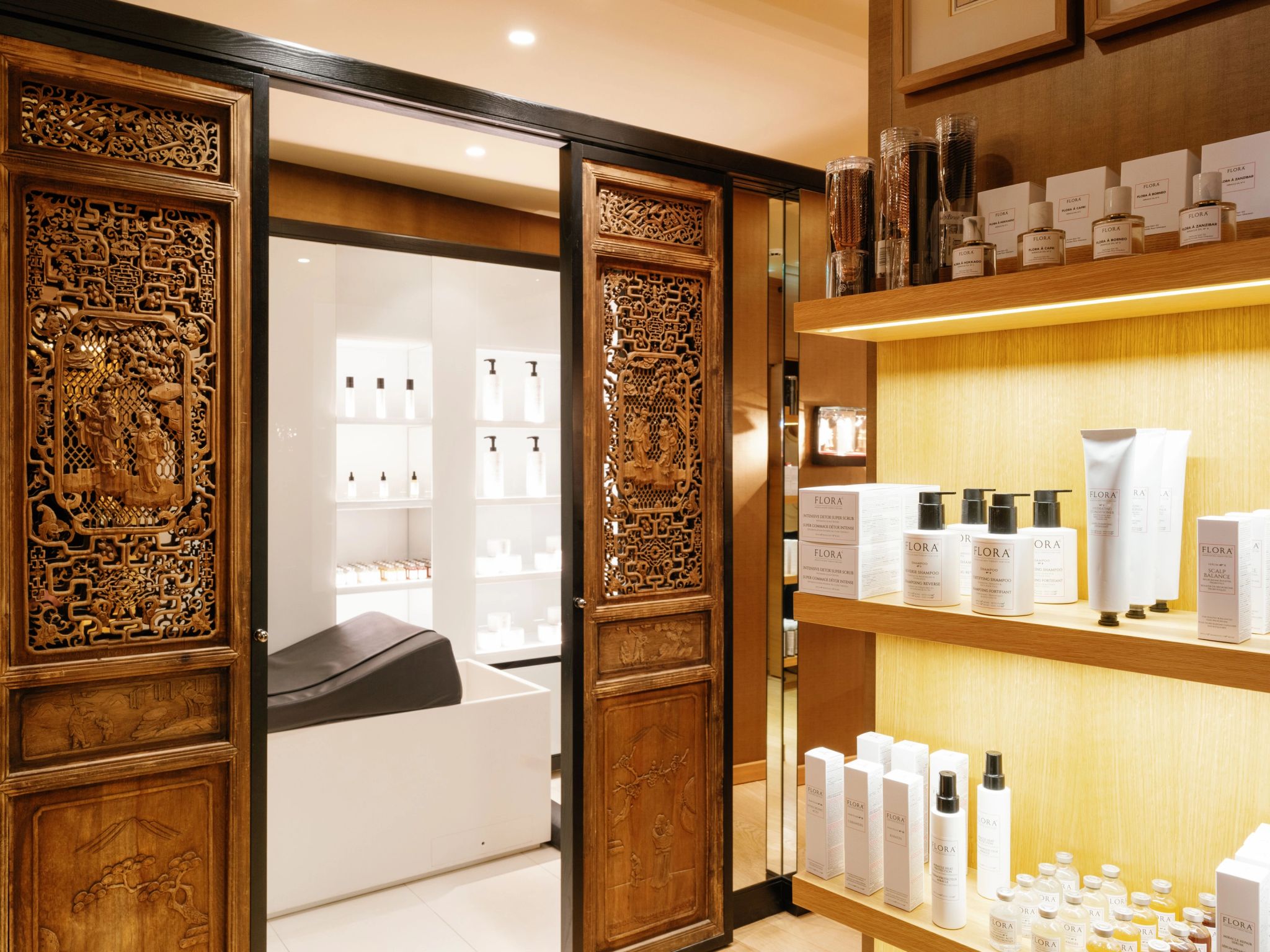 Cabelereiro do hotel cabelereiro – salao de beleza – produtos de cabelo