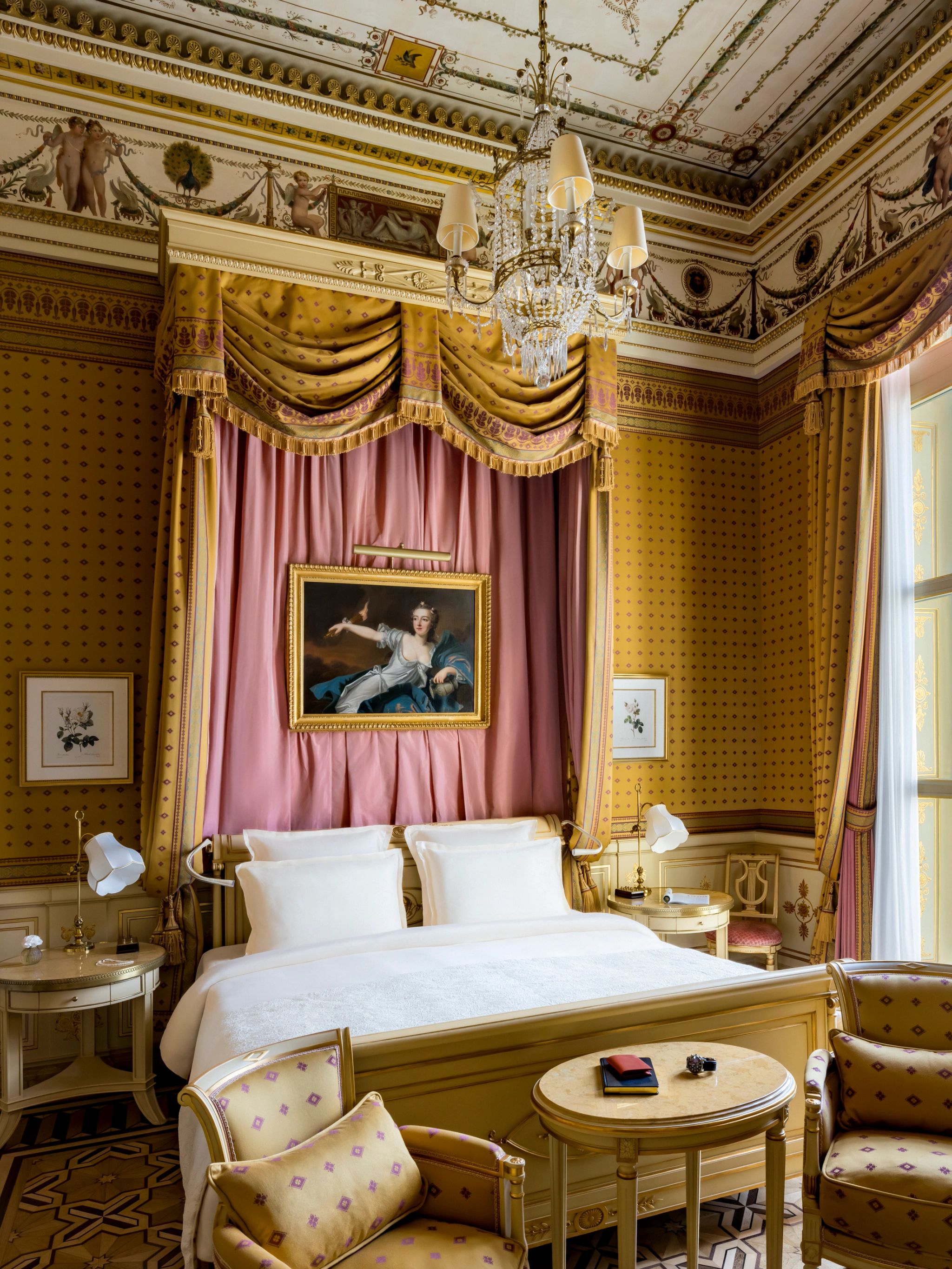 quarto luxuoso - suite premium - decoracao classica