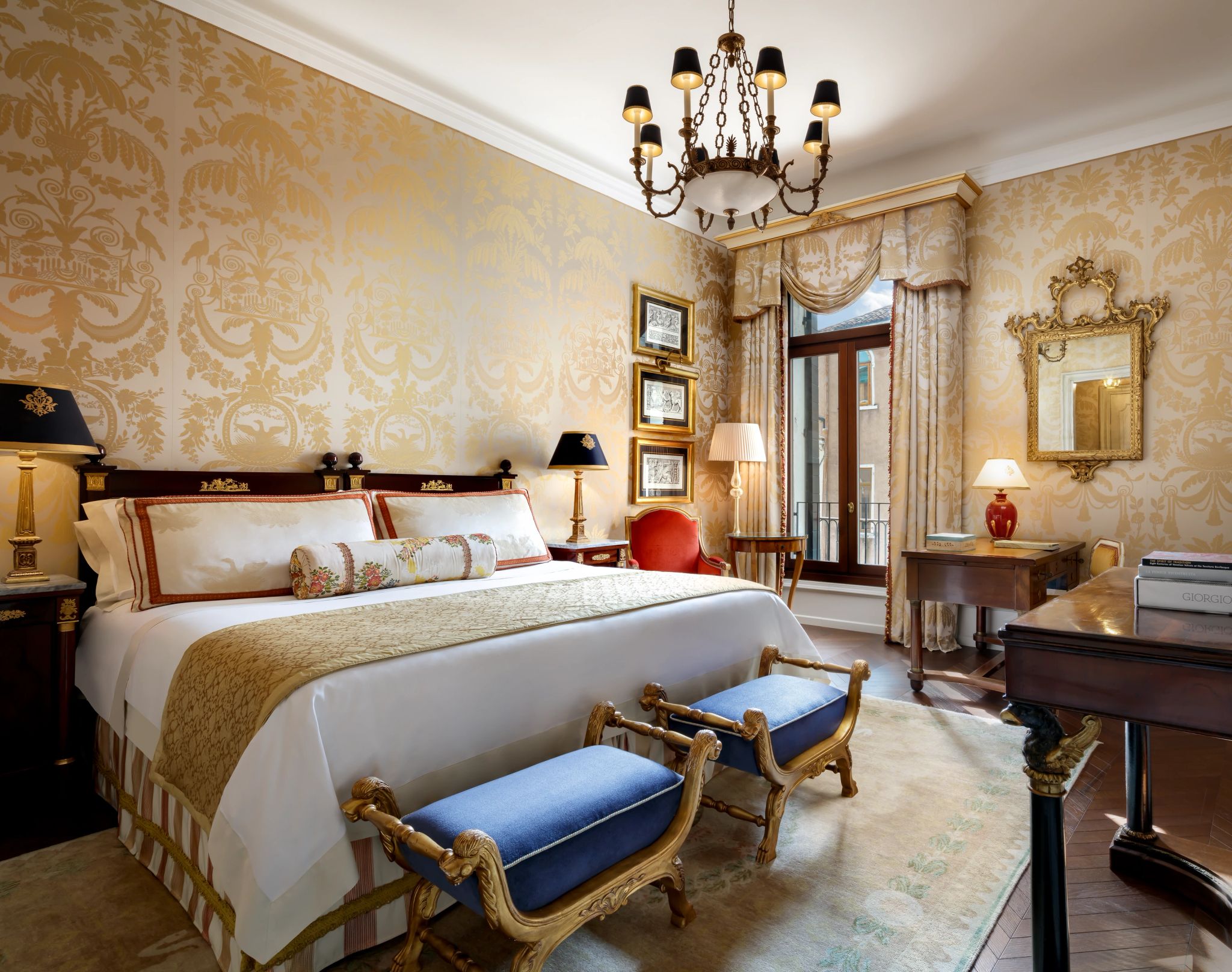 Heritage Suite  suites exclusivas canal grande - cama king-size - suite com vista