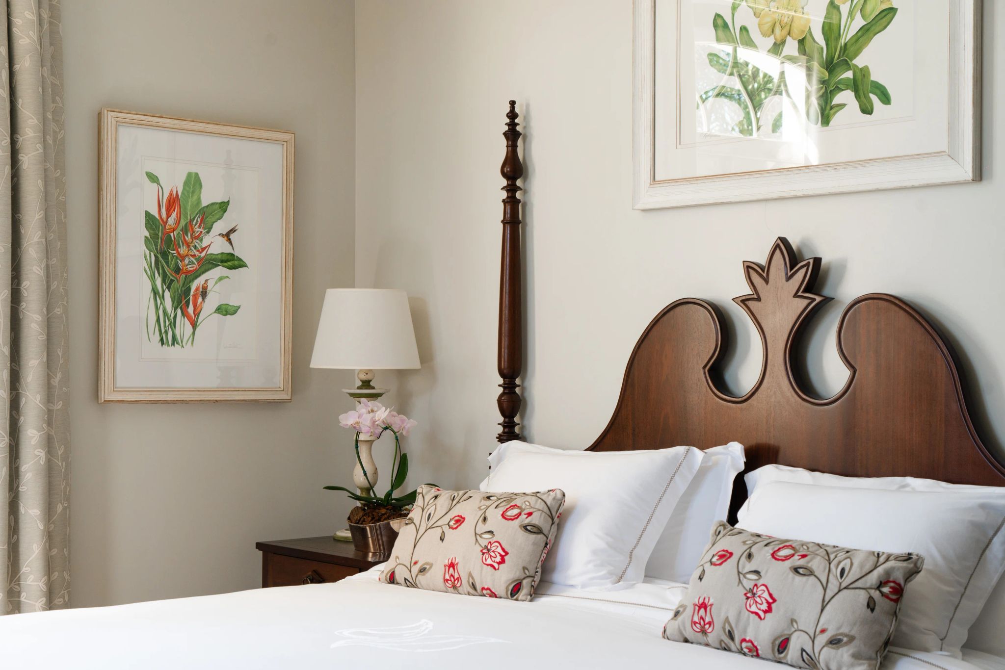 cama confortavel - king-size - suite deluxe