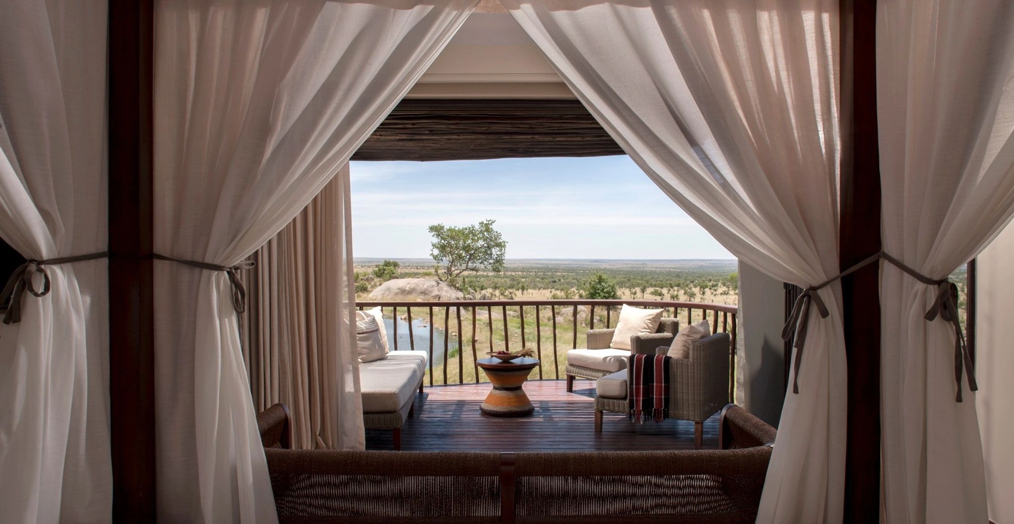 Savannah Water Hole View Twin quarto de luxo - vista savana - terraco mobiliado