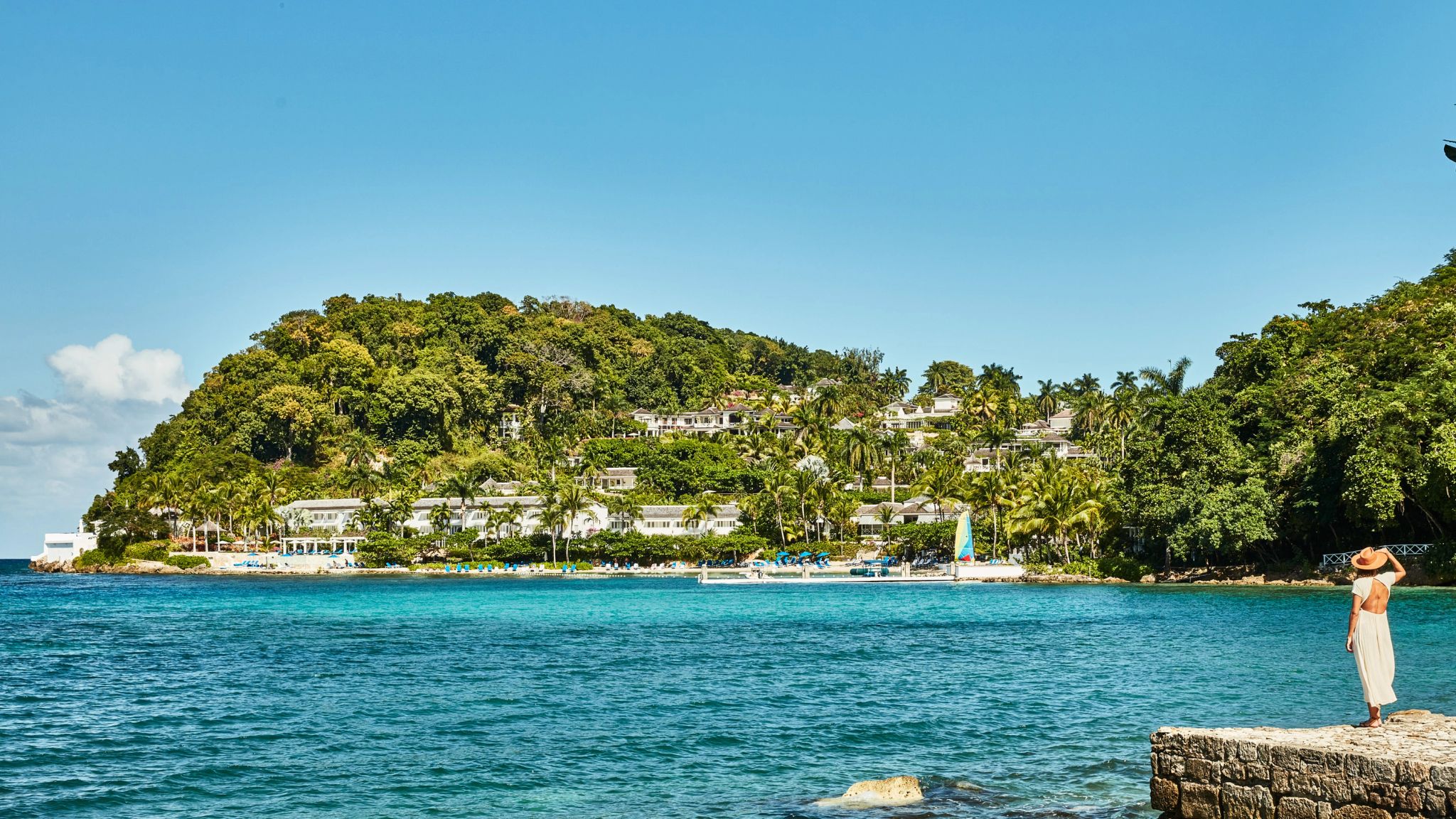 Exterior do Hotel contato com a natureza – vista mar – hotel beira-mar